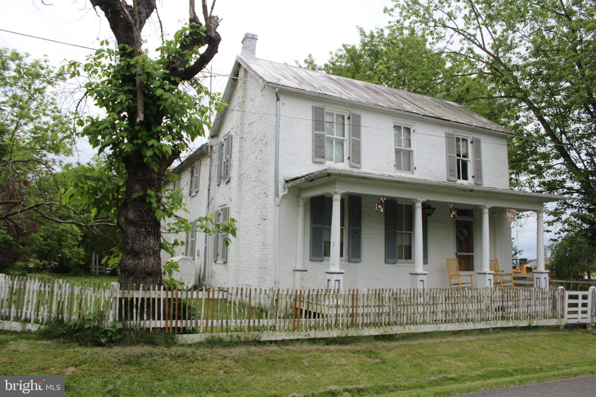 MIDDLETOWN - Residential