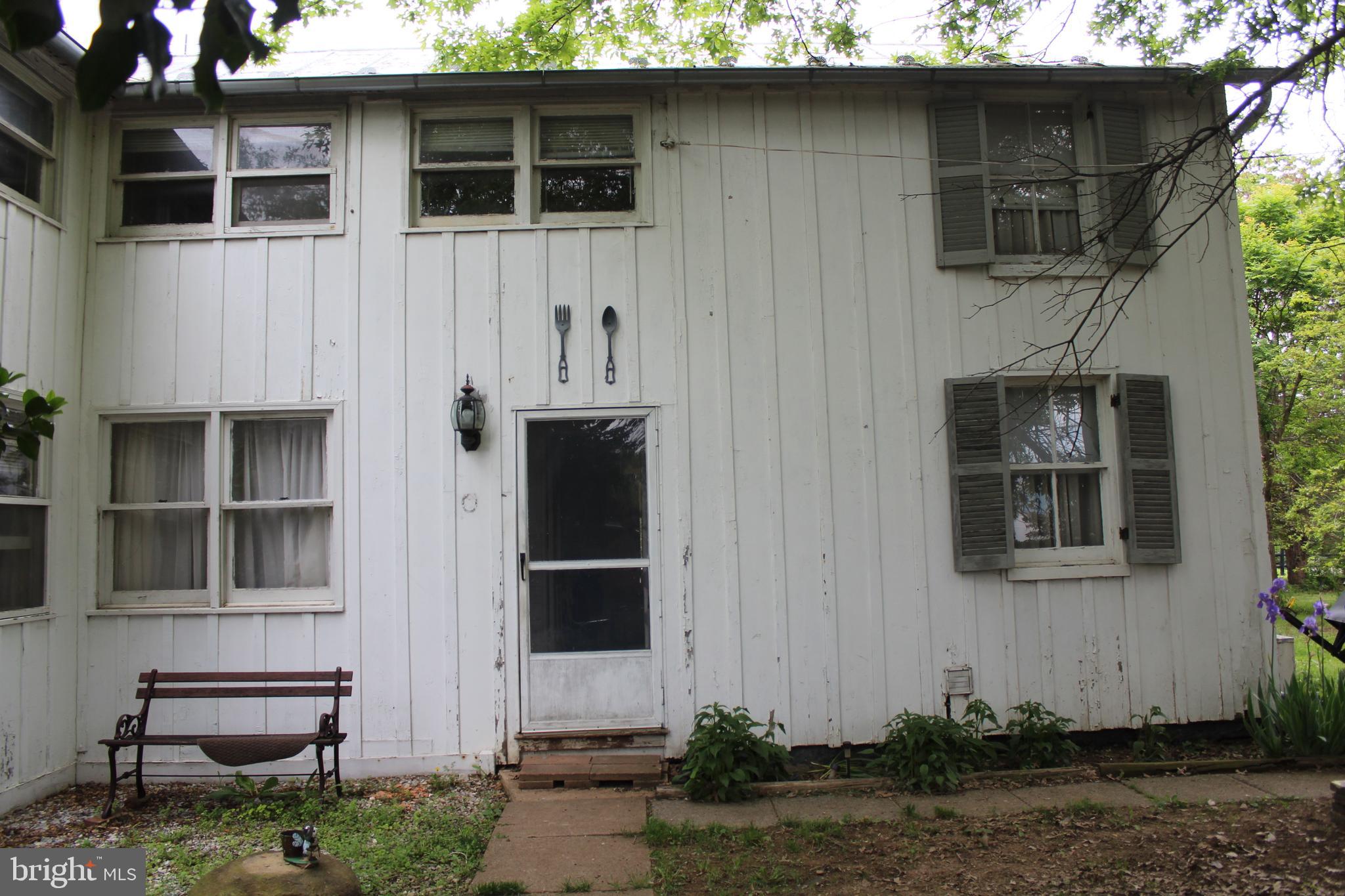 MIDDLETOWN - Residential