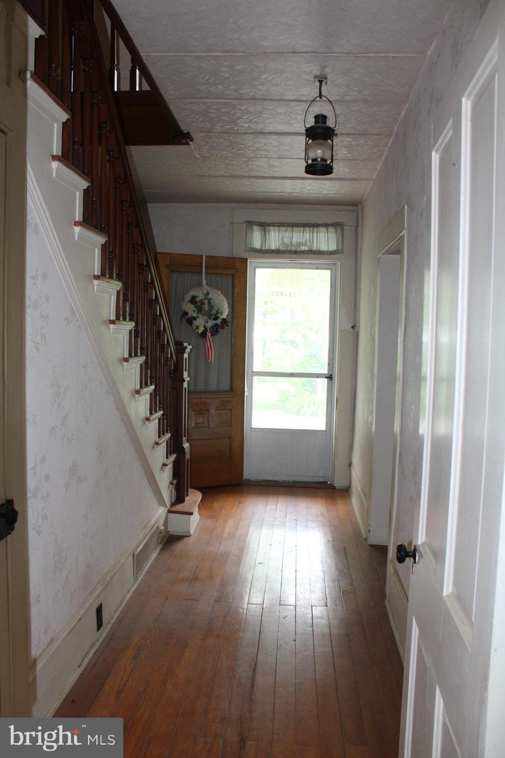 MIDDLETOWN - Residential