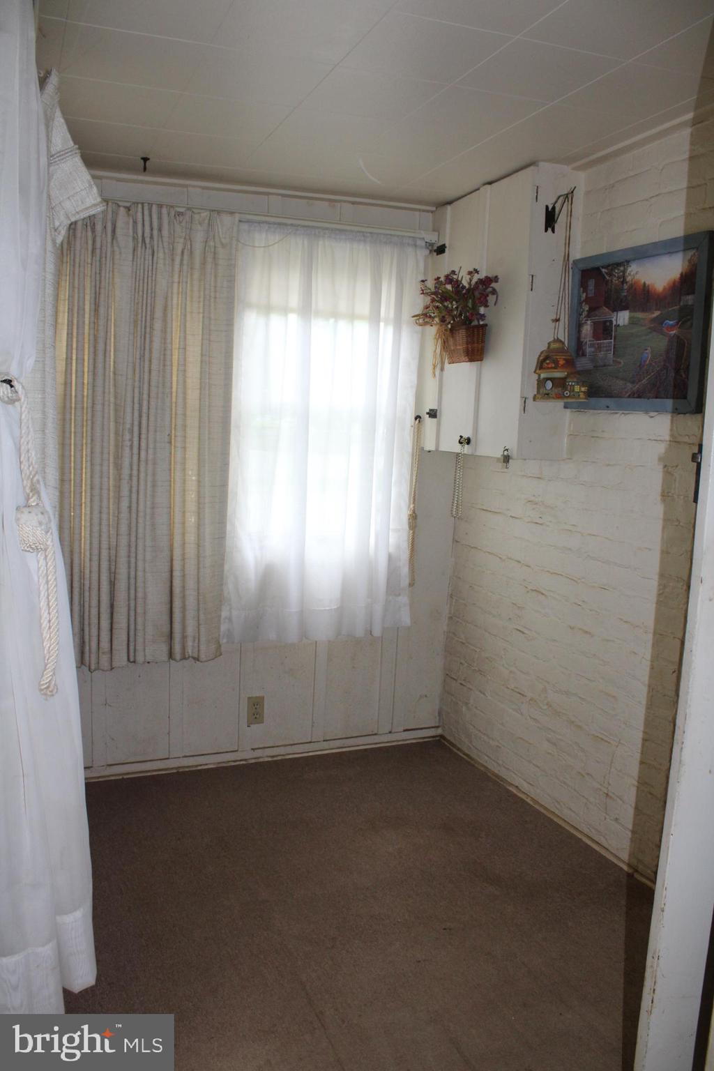 MIDDLETOWN - Residential