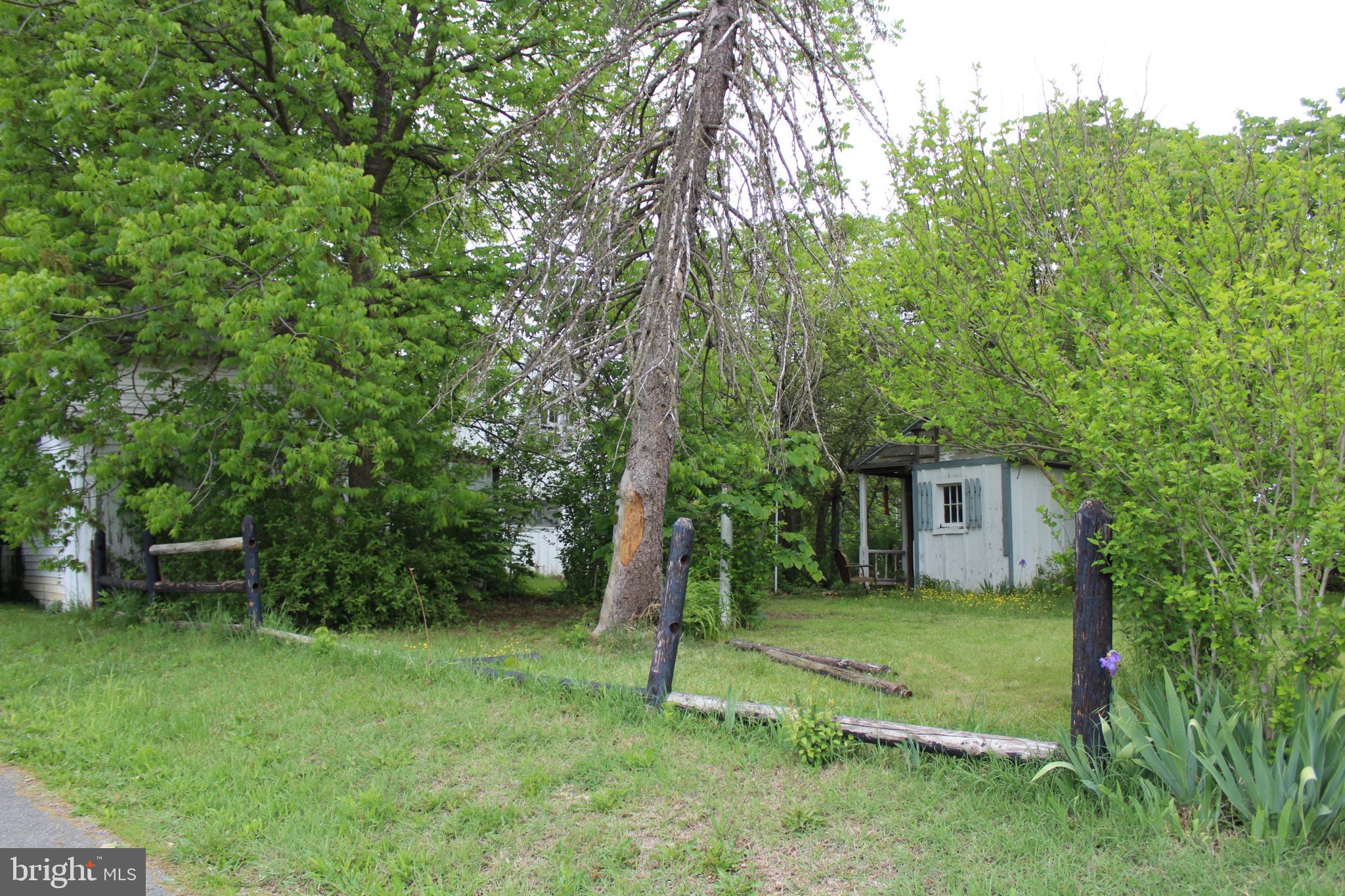 MIDDLETOWN - Residential