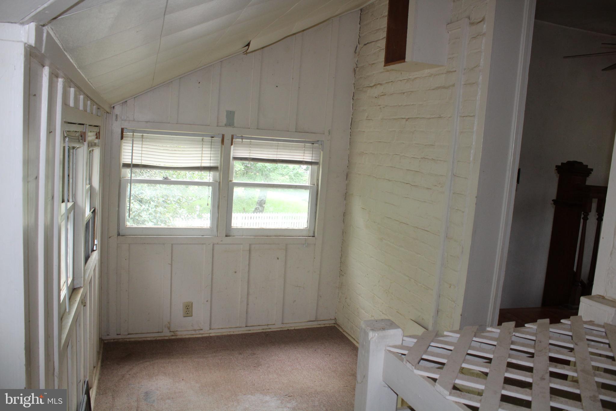 MIDDLETOWN - Residential