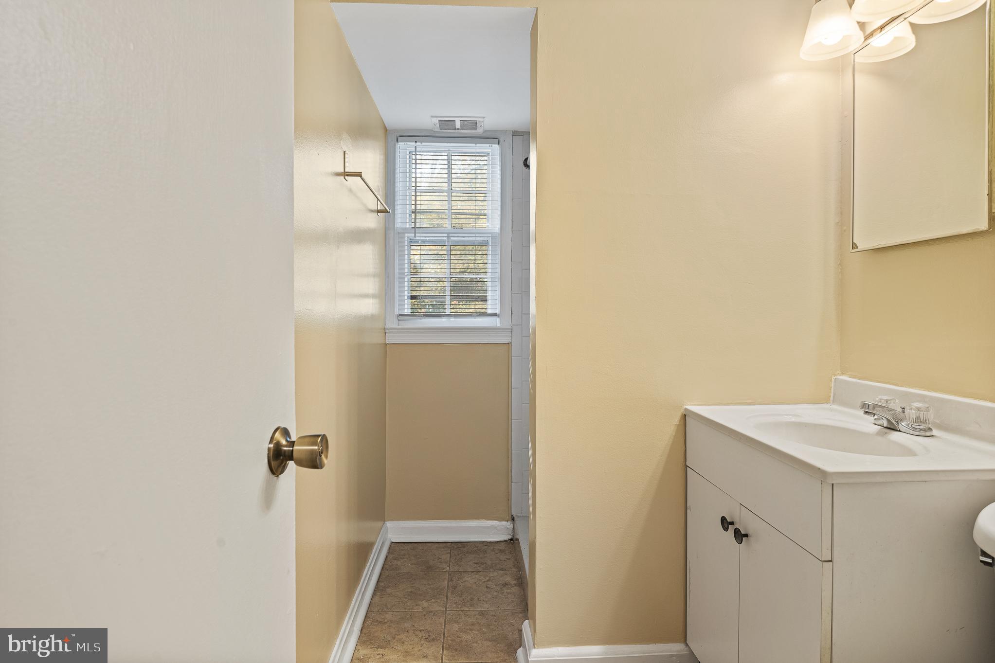 BYEFORDE - Residential