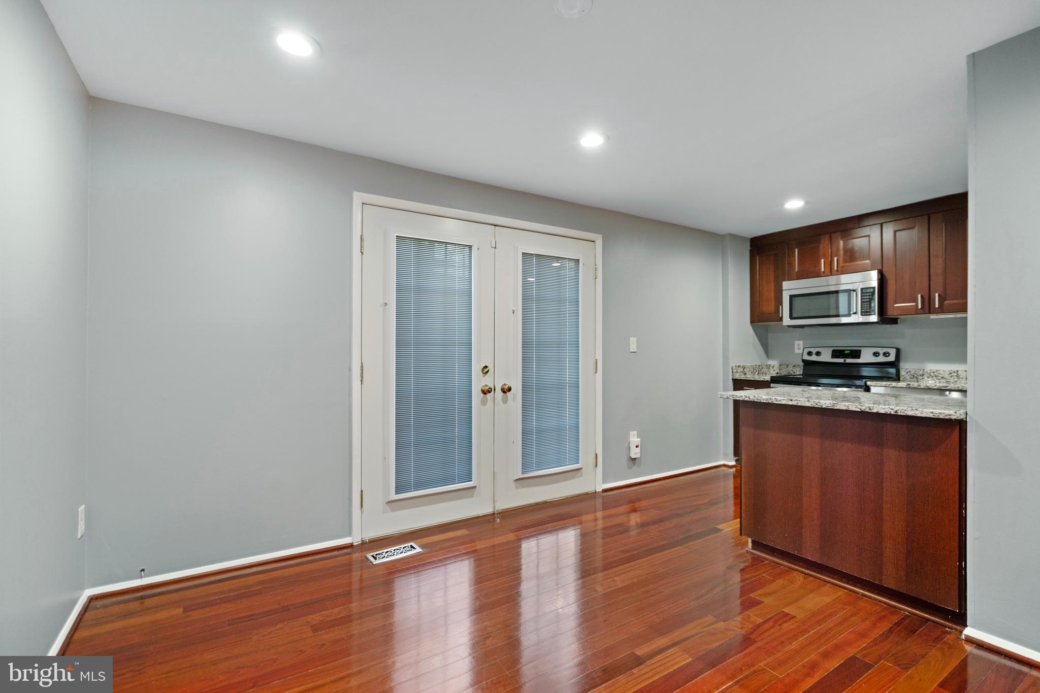 NEWINGTON FOREST - Residential Lease