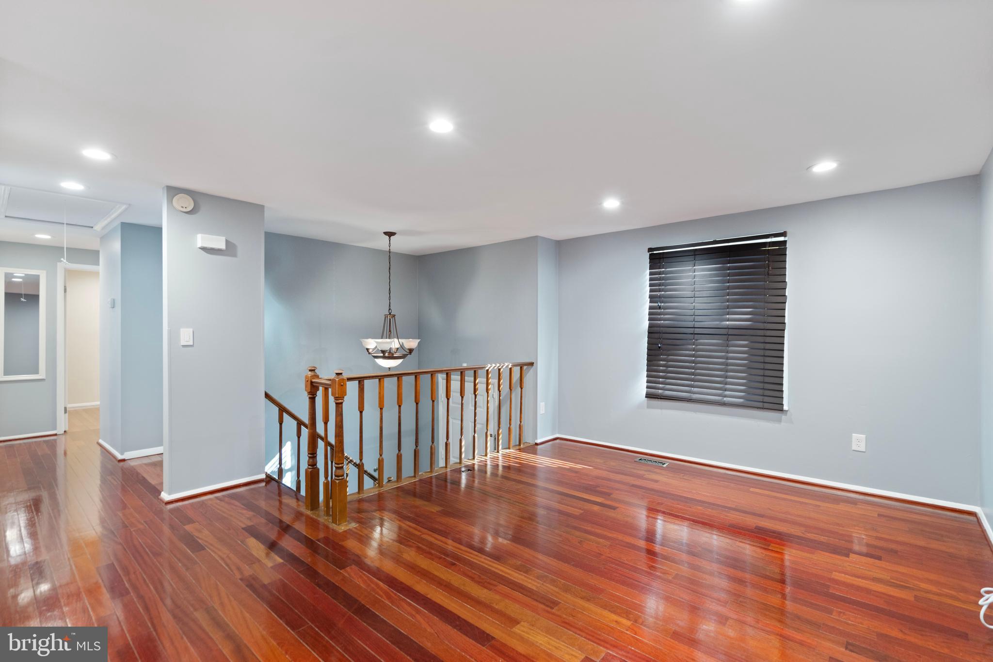 NEWINGTON FOREST - Residential Lease