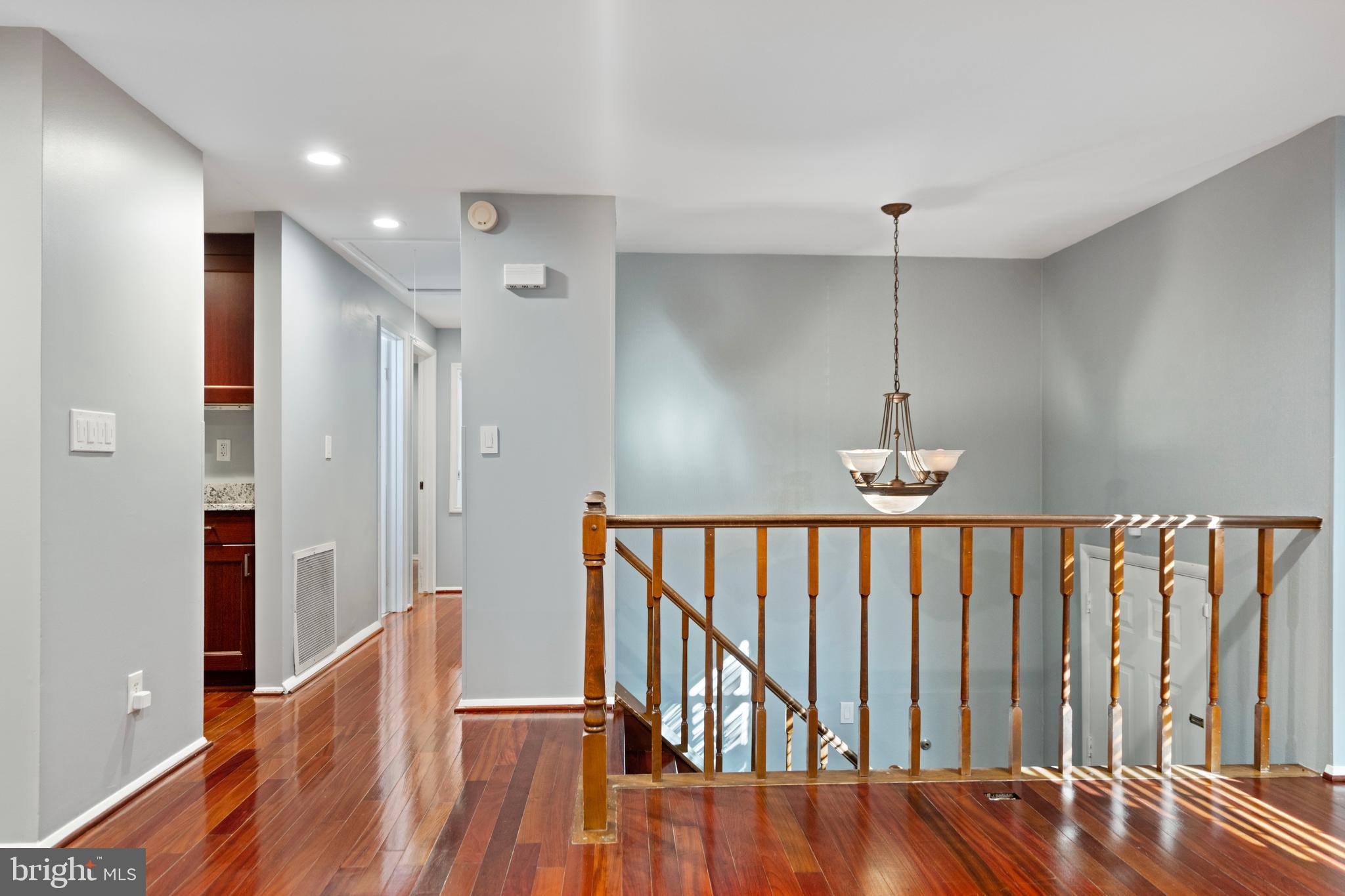 NEWINGTON FOREST - Residential Lease