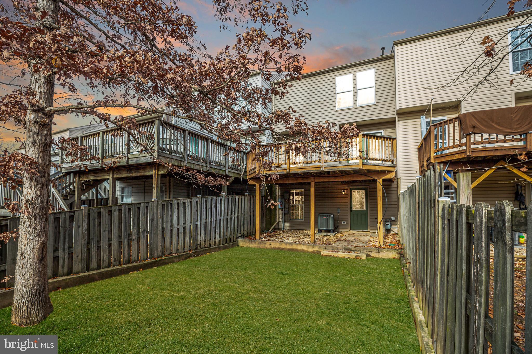 TURNBERRY VILLAGE - Residential Lease