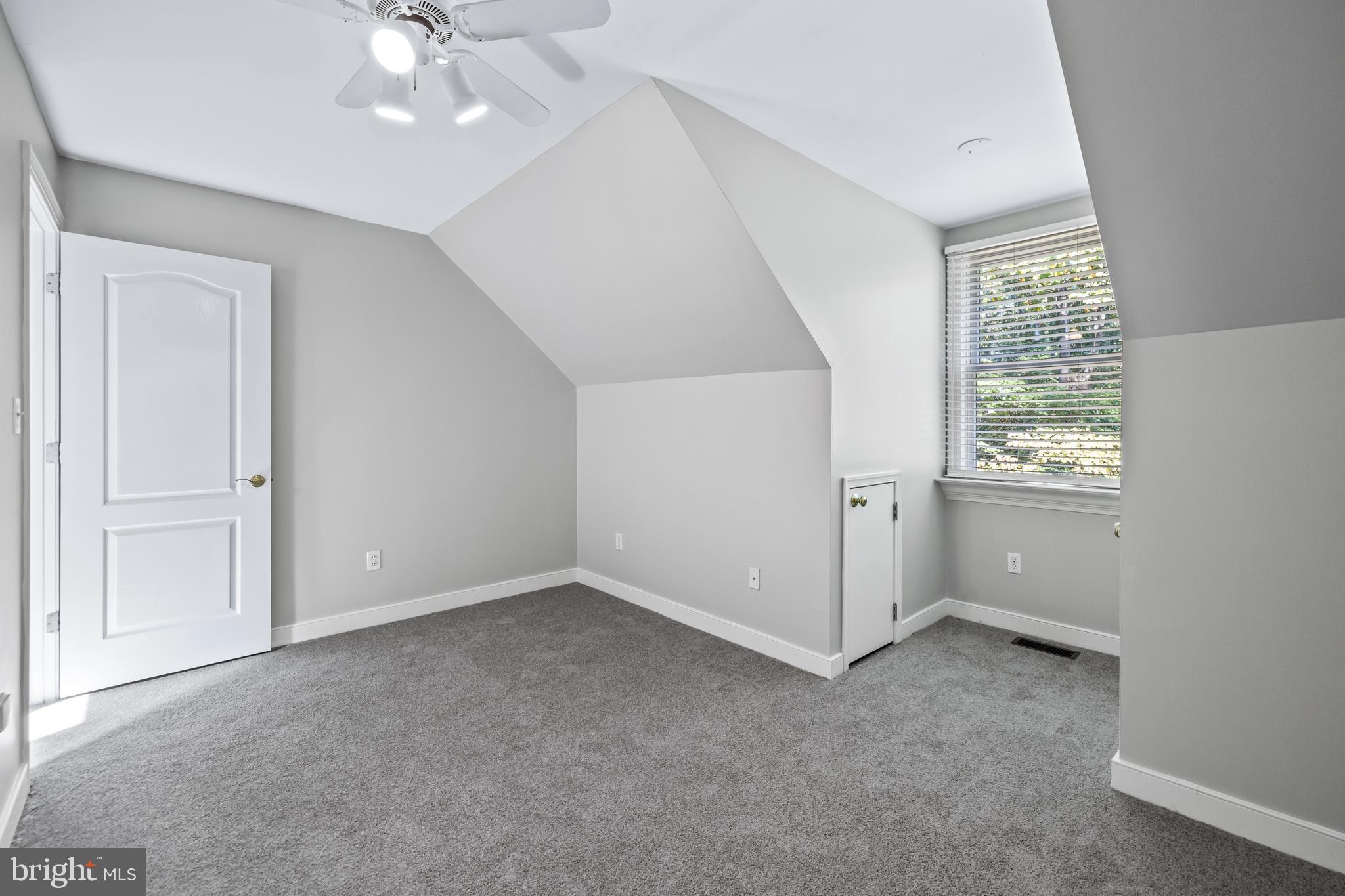 GLEN ELLEN - Residential