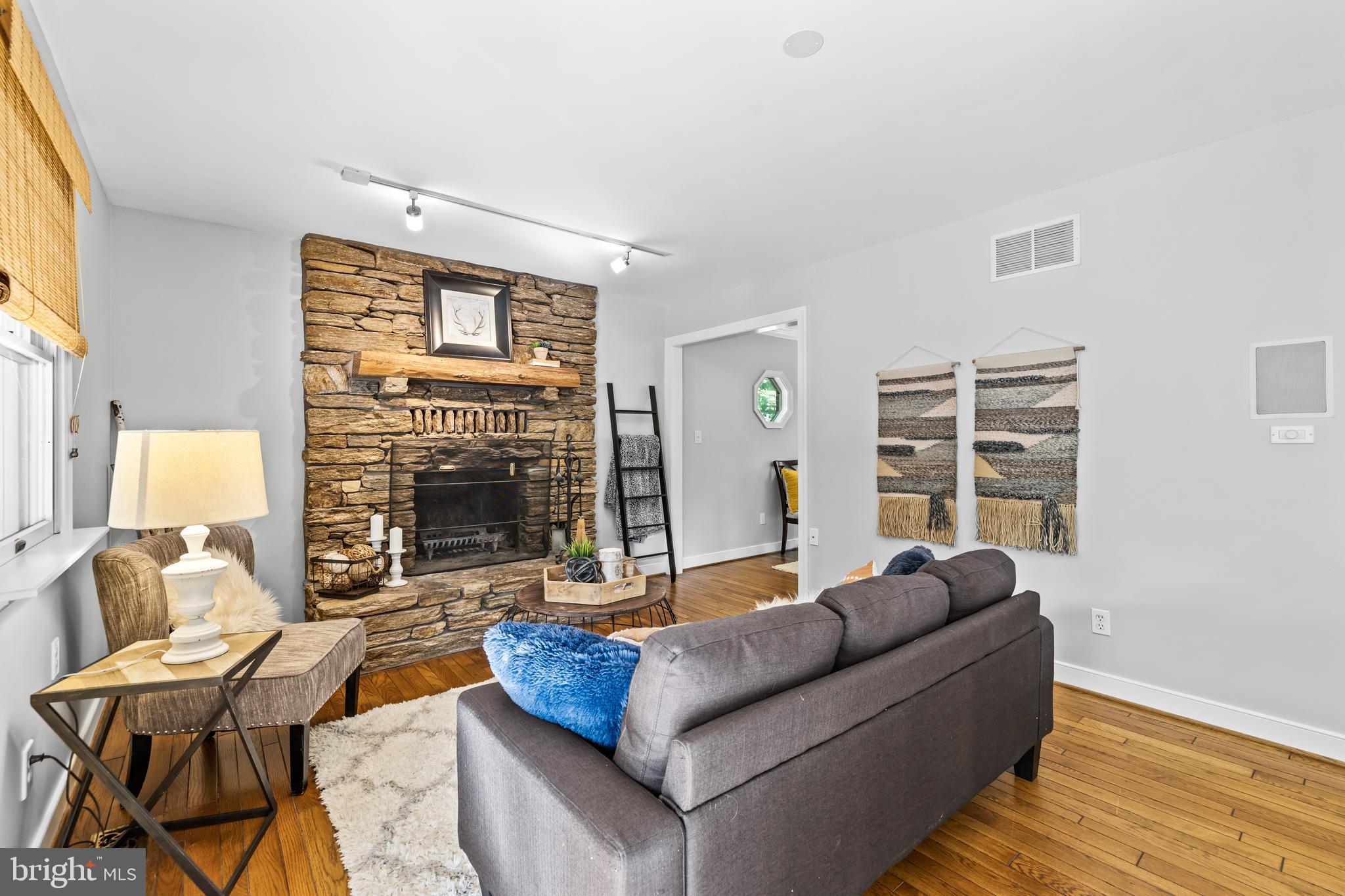 GLEN ELLEN - Residential