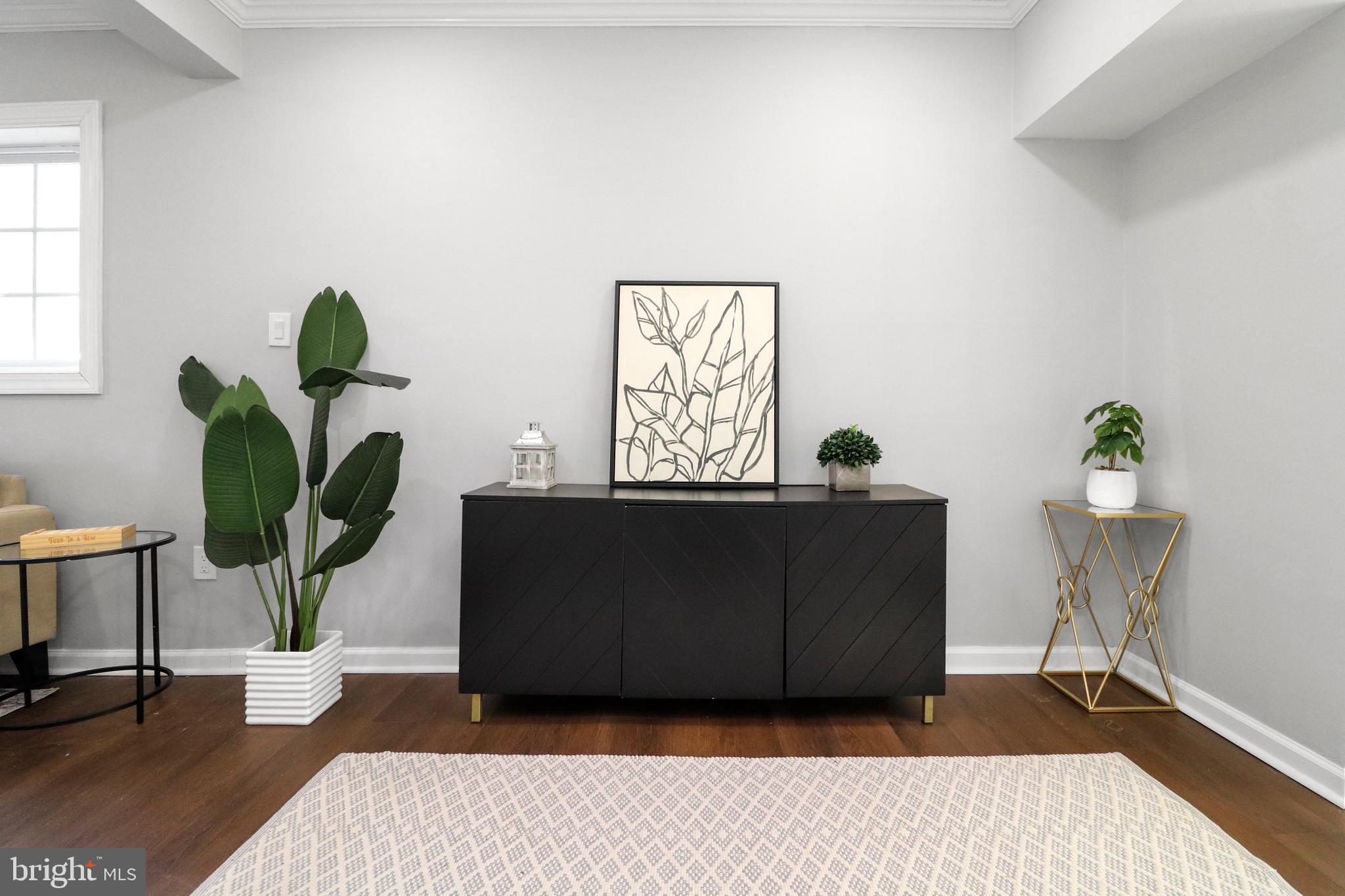 BRILYN PARK - Residential Lease