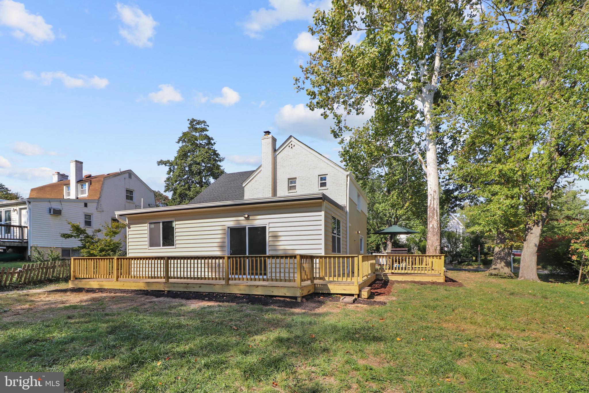 BRILYN PARK - Residential Lease