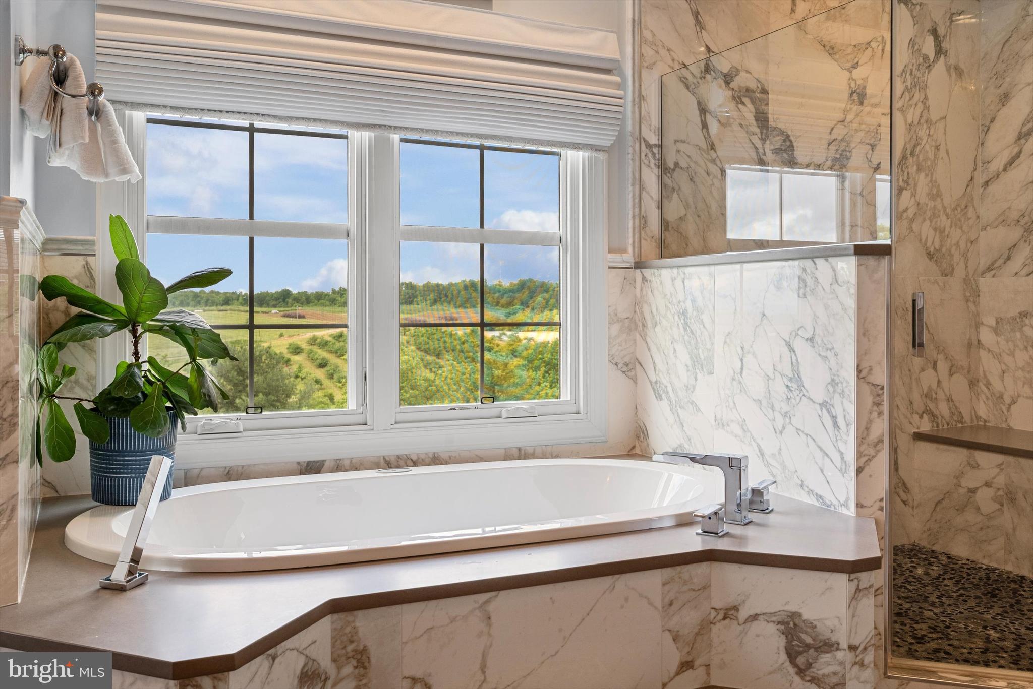 THE ORCHARD - Residential