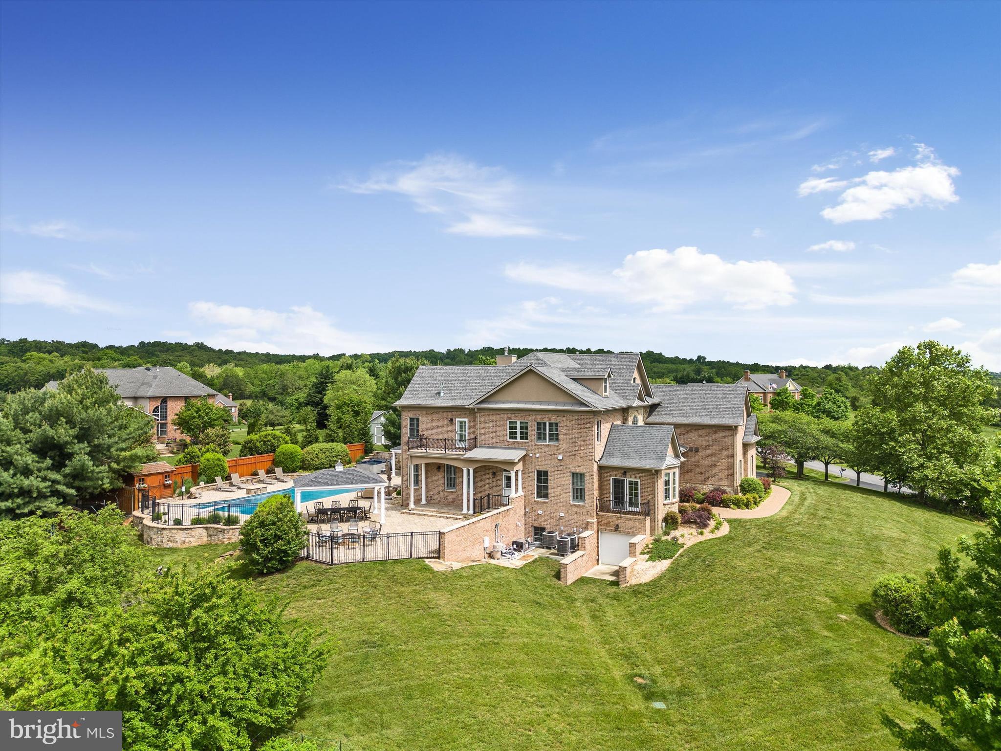 THE ORCHARD - Residential