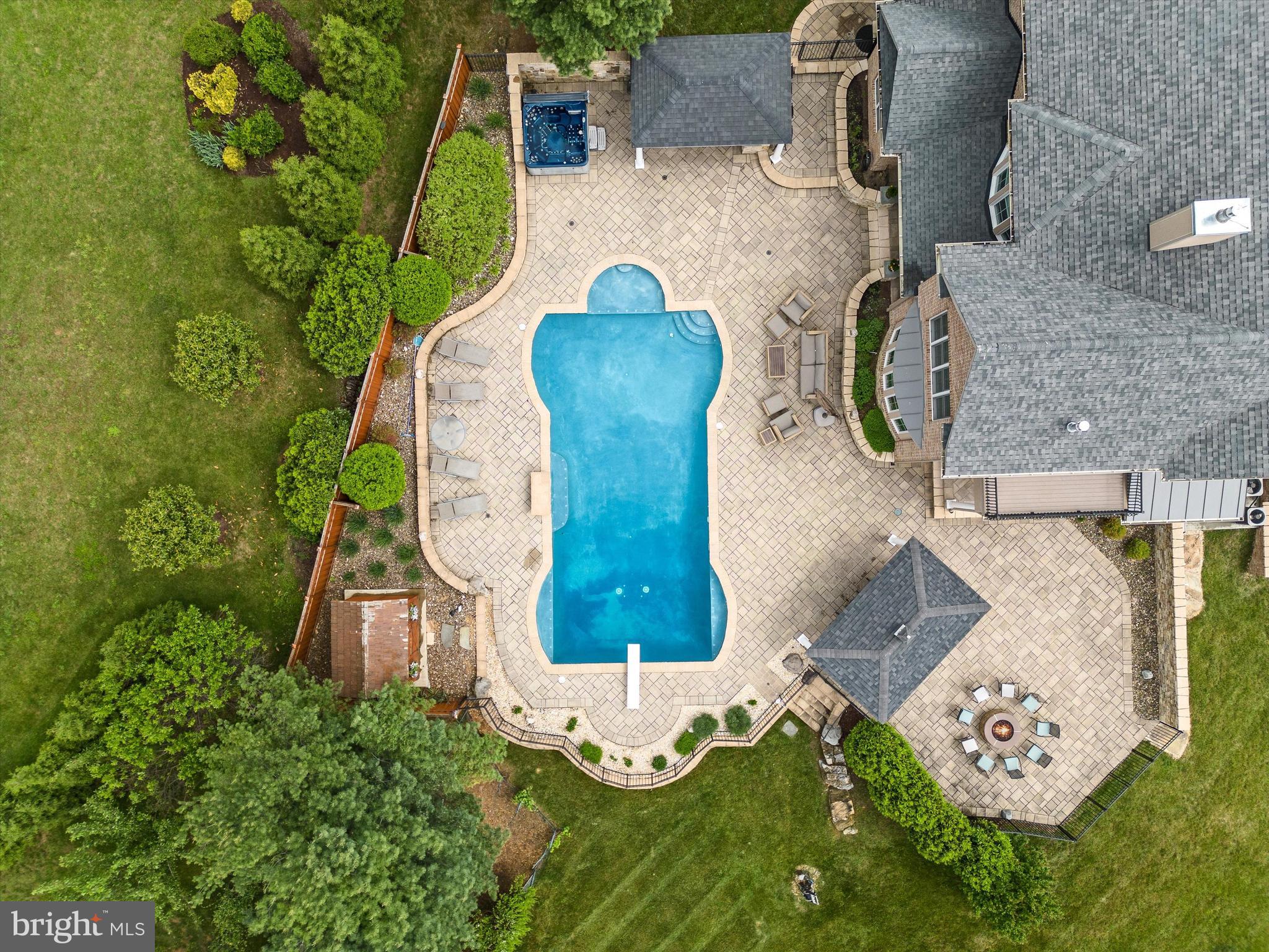 THE ORCHARD - Residential