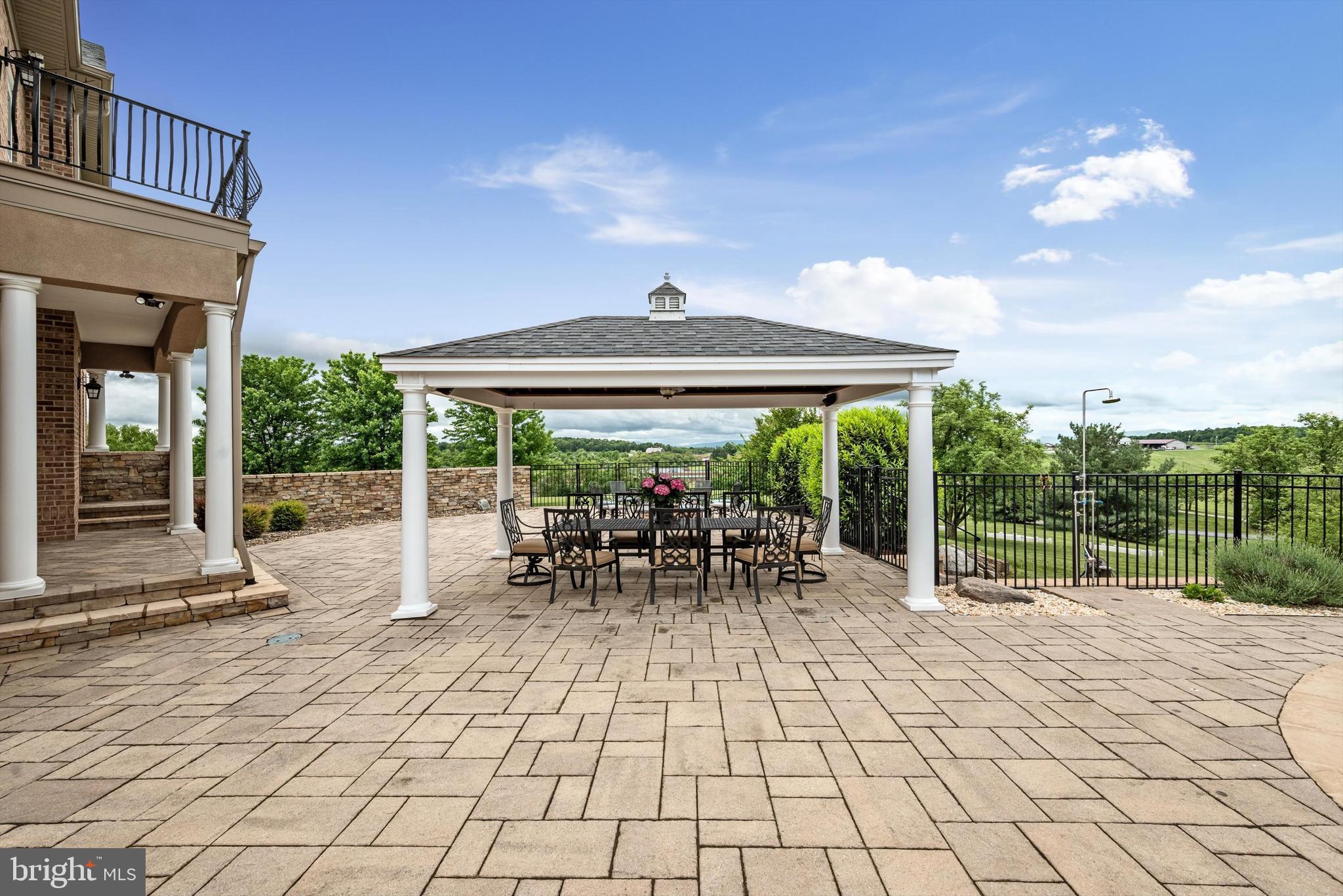 THE ORCHARD - Residential