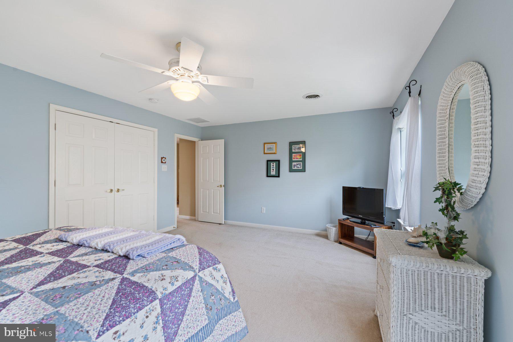 STONE MANOR - Residential