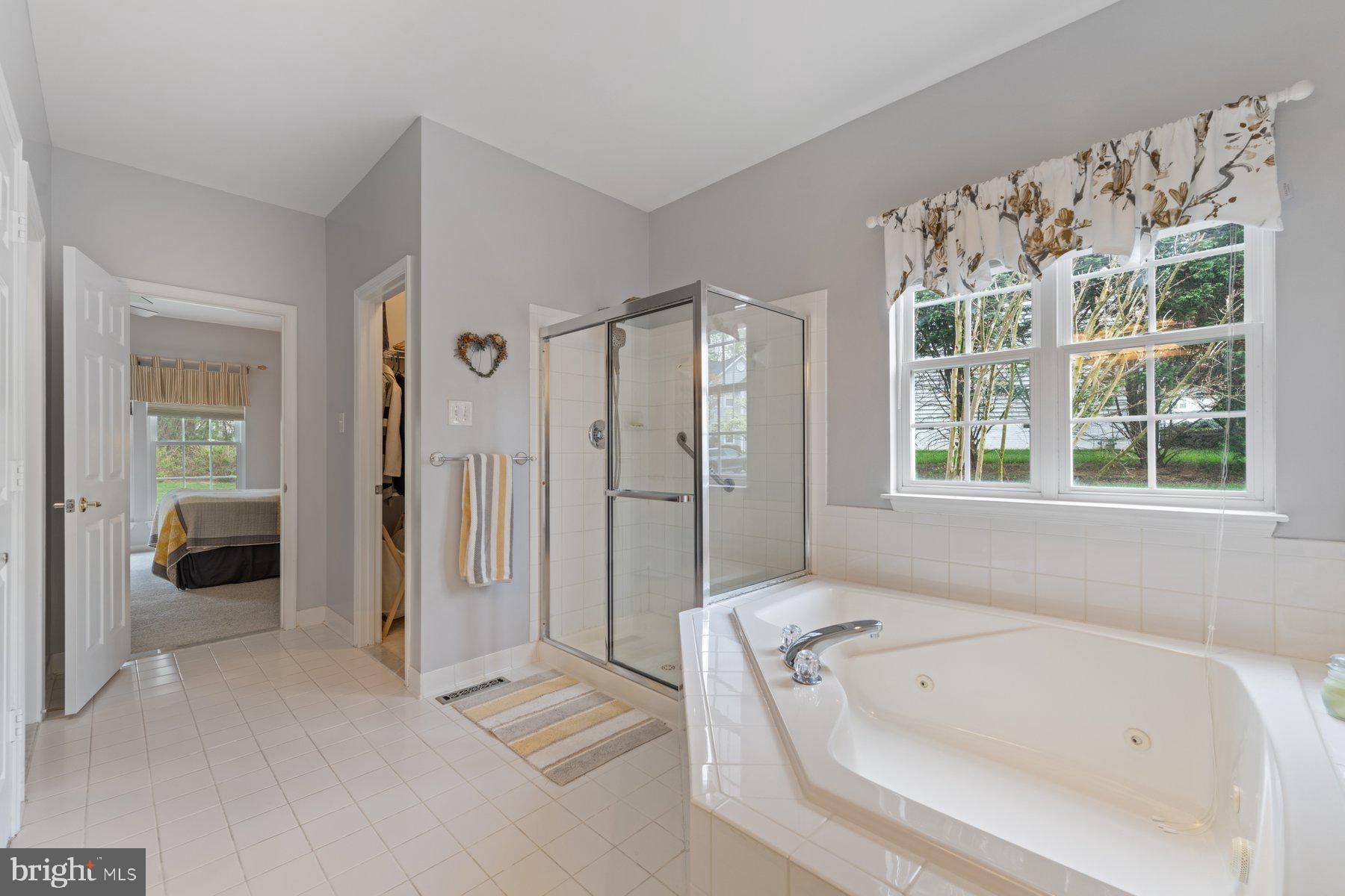 STONE MANOR - Residential