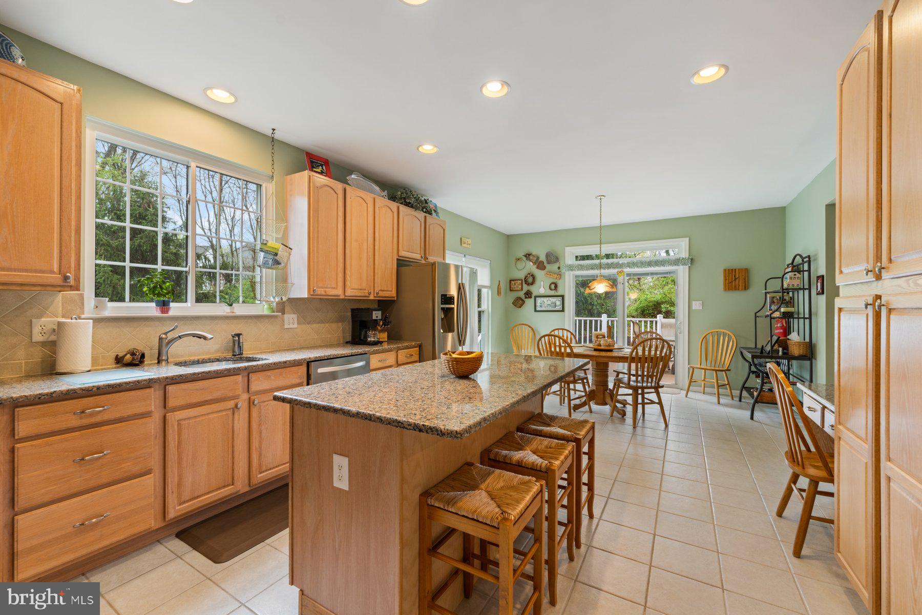 STONE MANOR - Residential