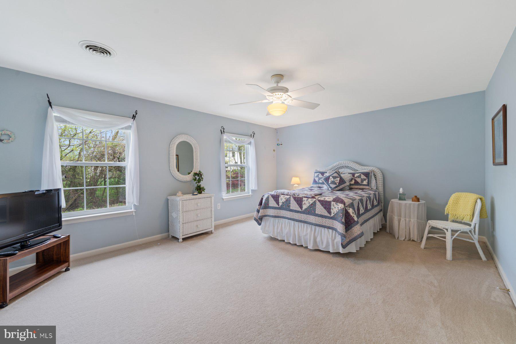 STONE MANOR - Residential