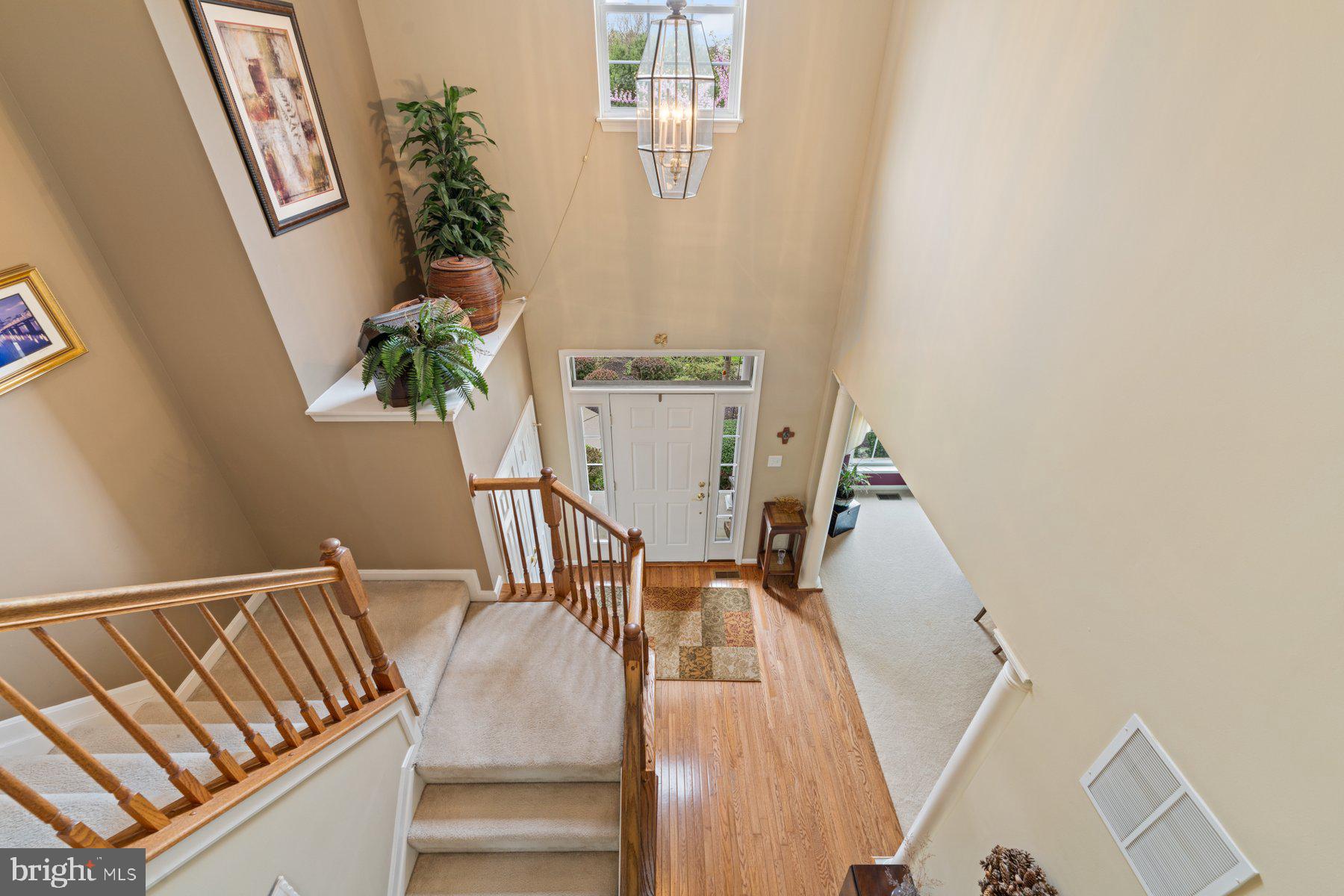 STONE MANOR - Residential