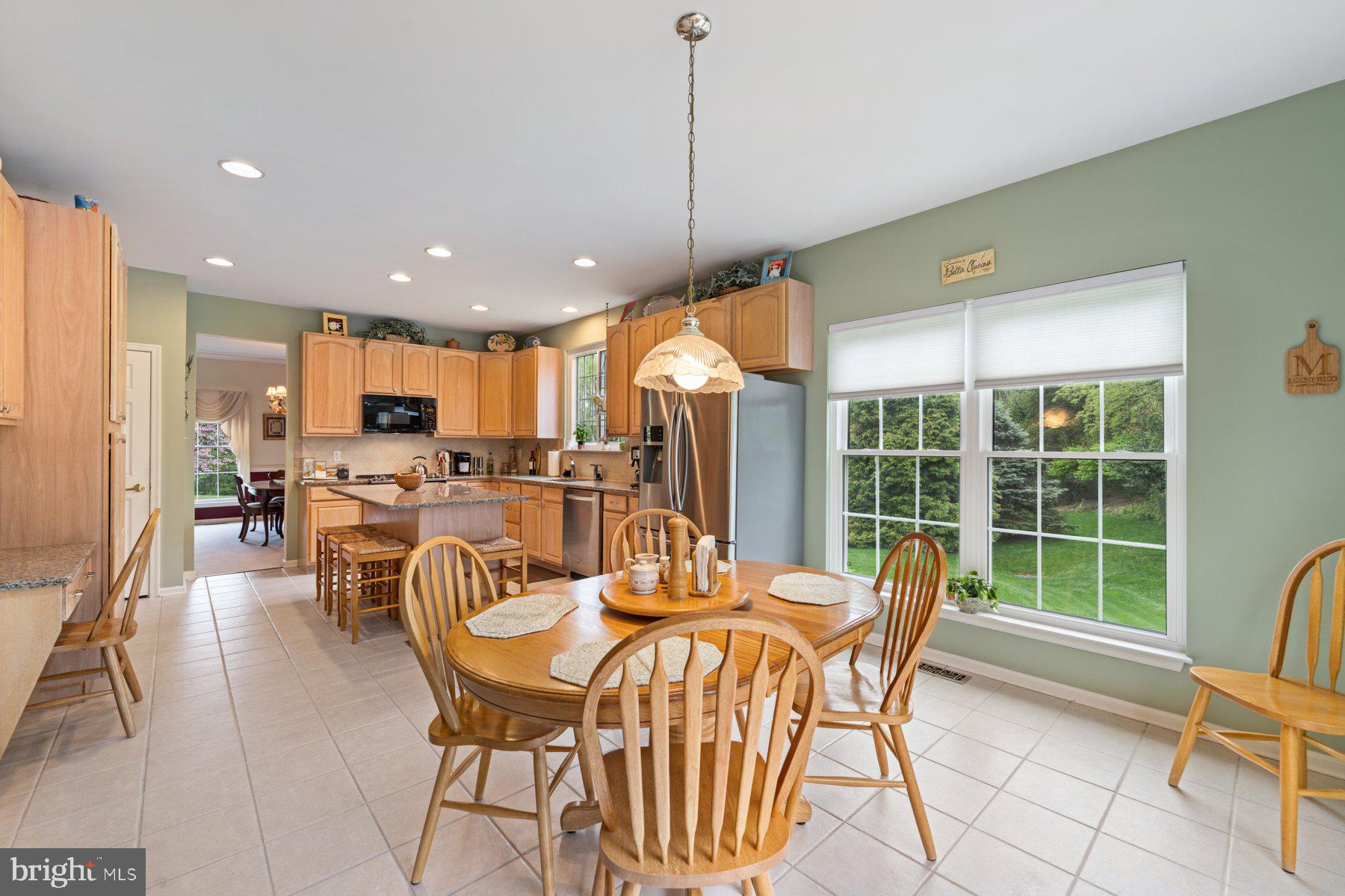 STONE MANOR - Residential