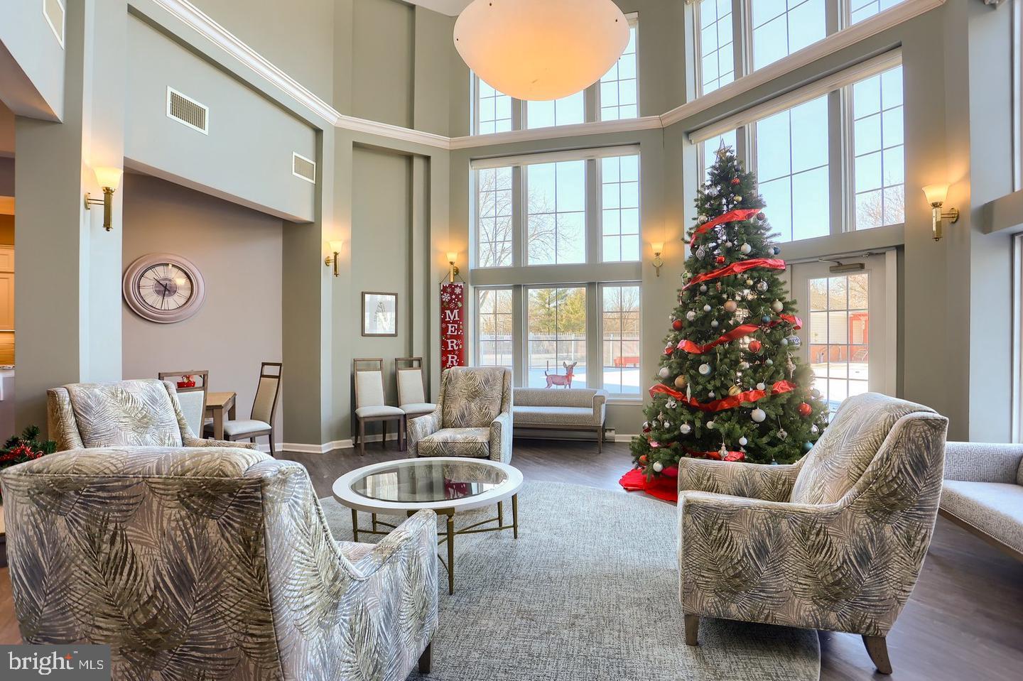 TAYLOR RIDGE CONDOMINIUMS - Residential