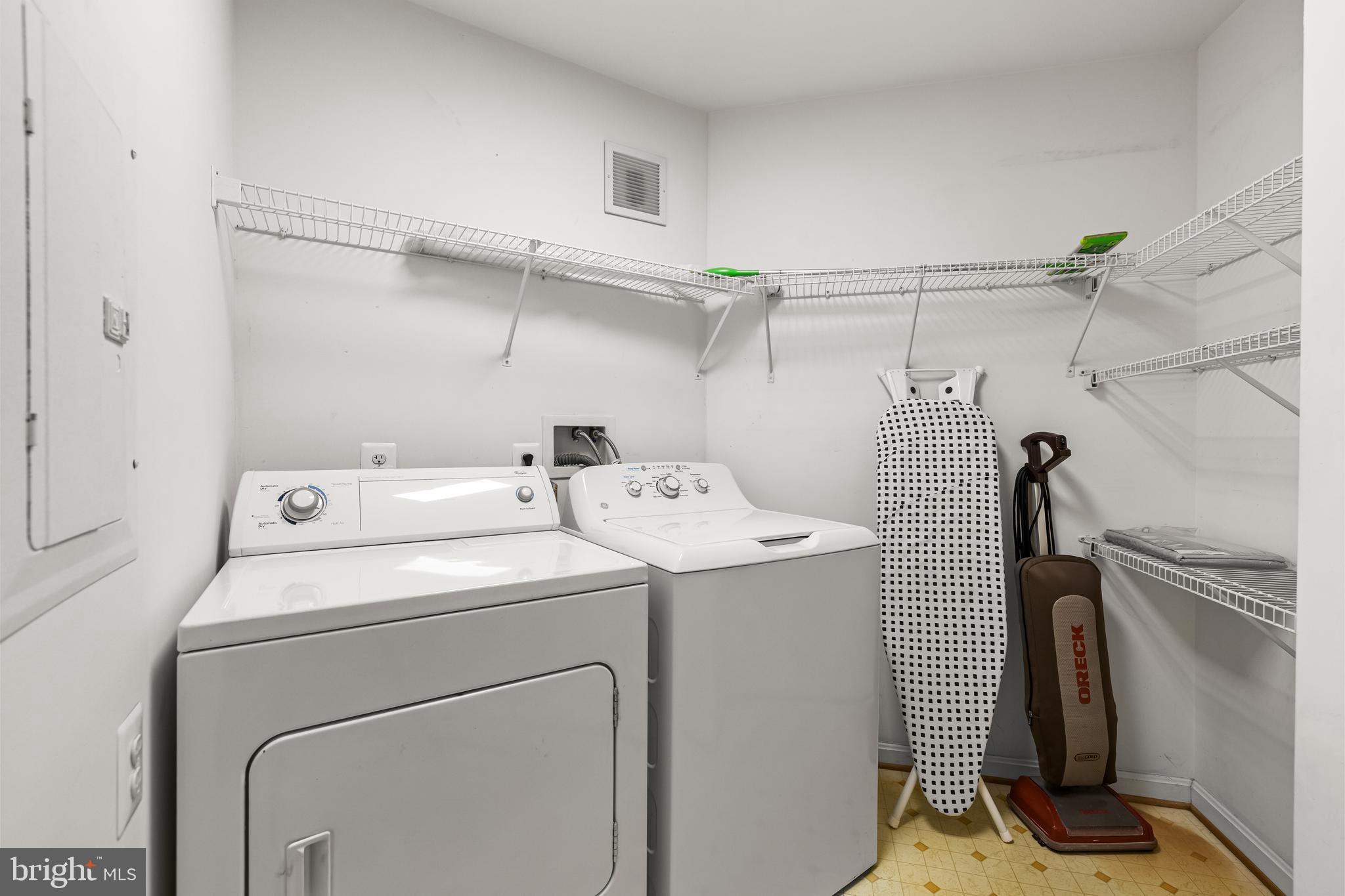 TAYLOR RIDGE CONDOMINIUMS - Residential