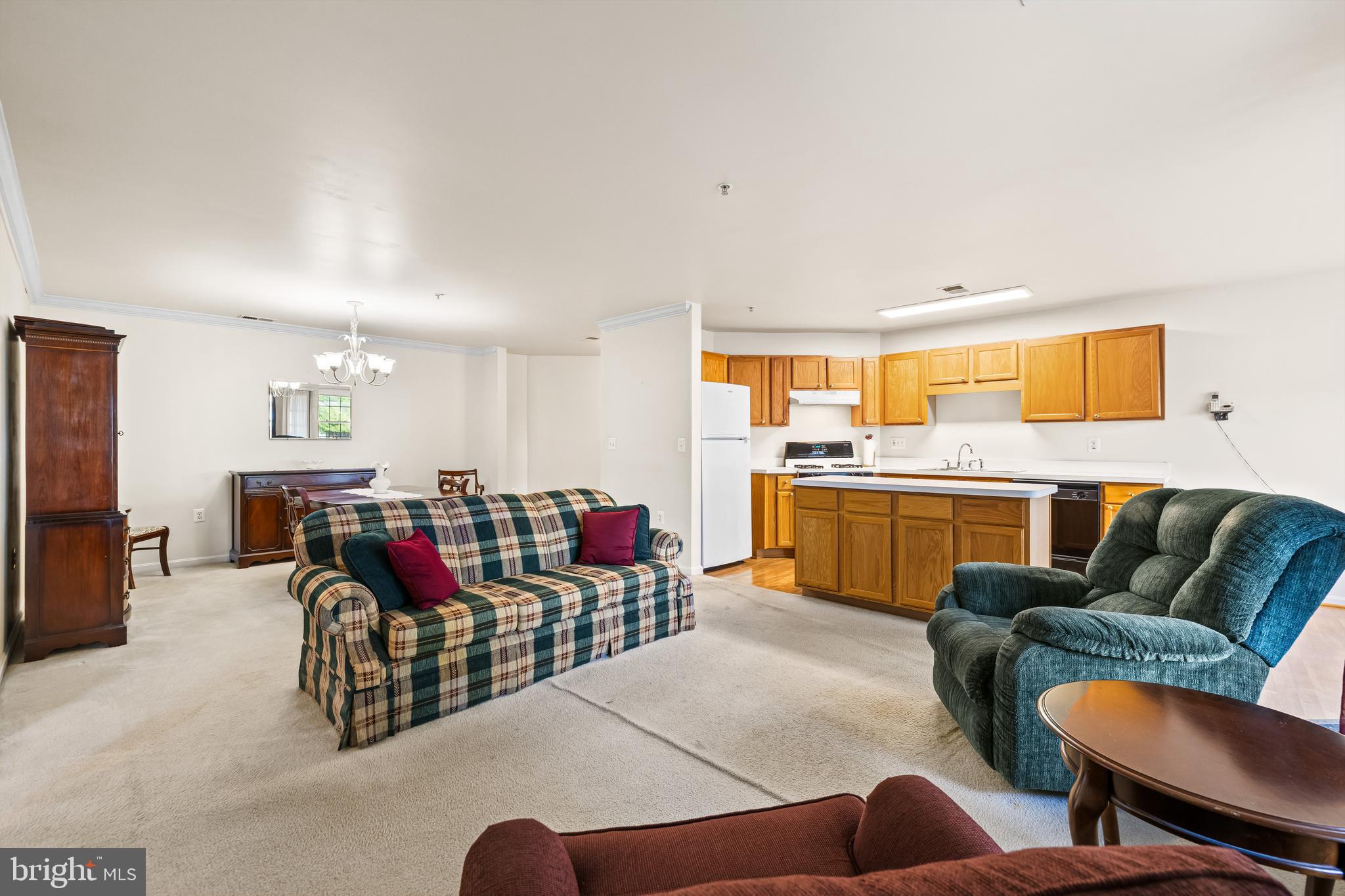 TAYLOR RIDGE CONDOMINIUMS - Residential