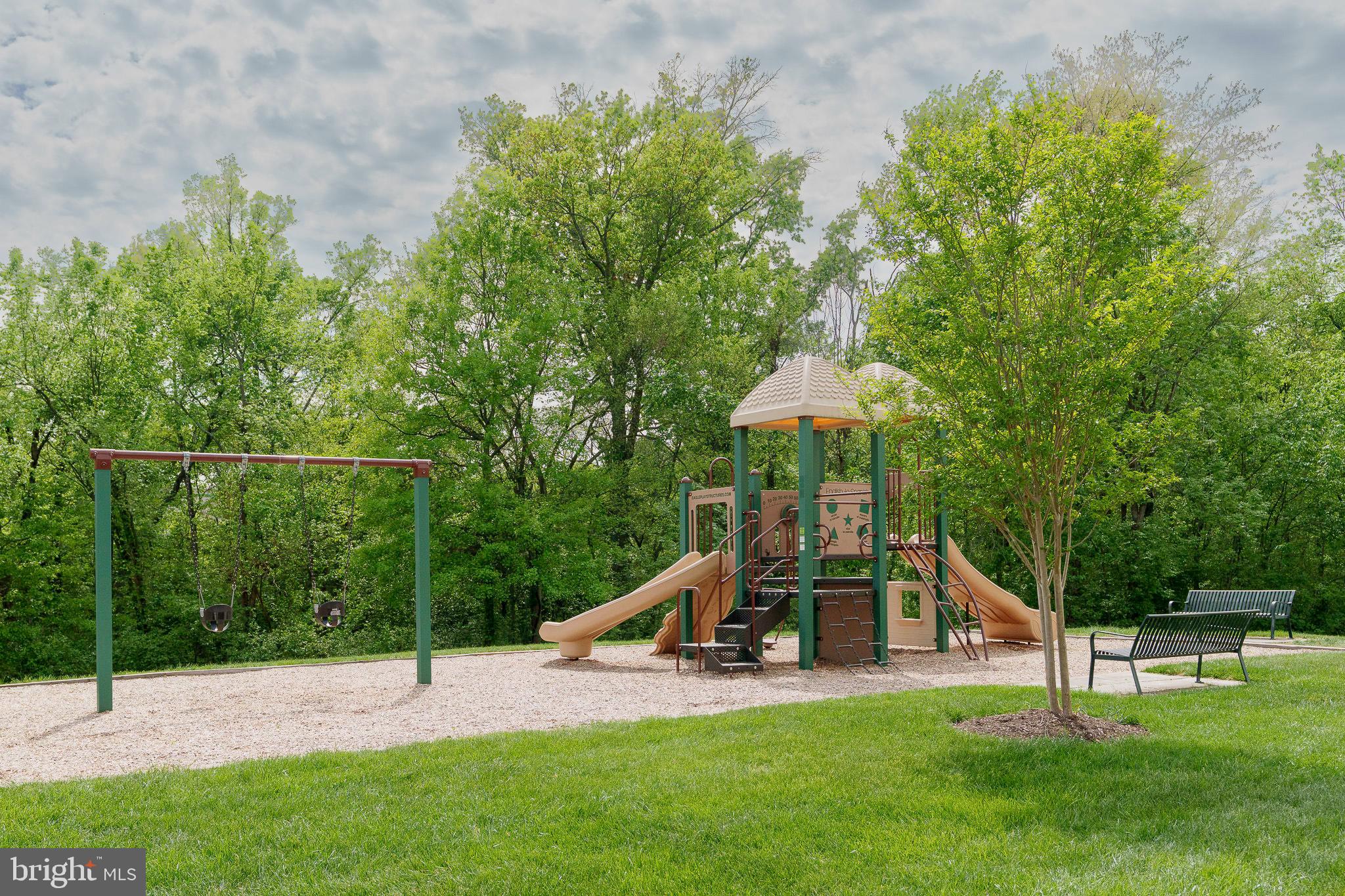 BROADLANDS SOUTH - Residential