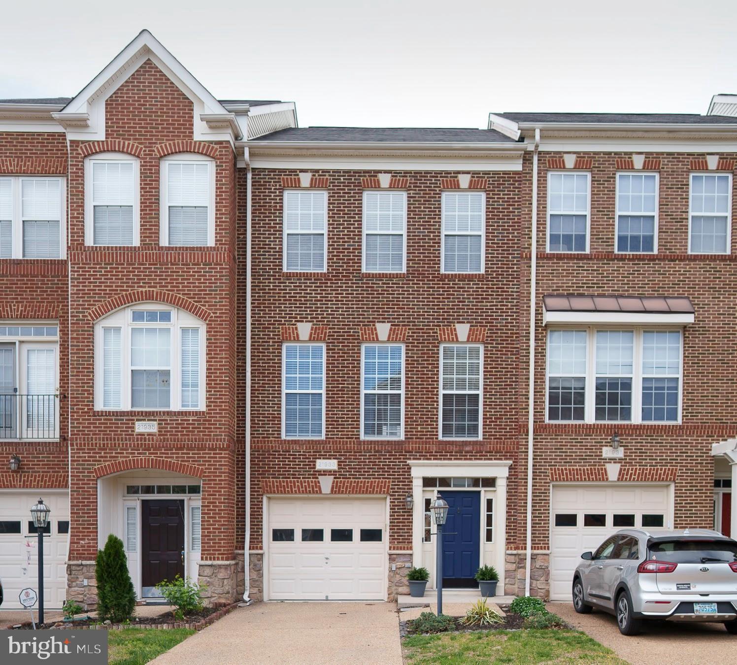 BROADLANDS SOUTH - Residential