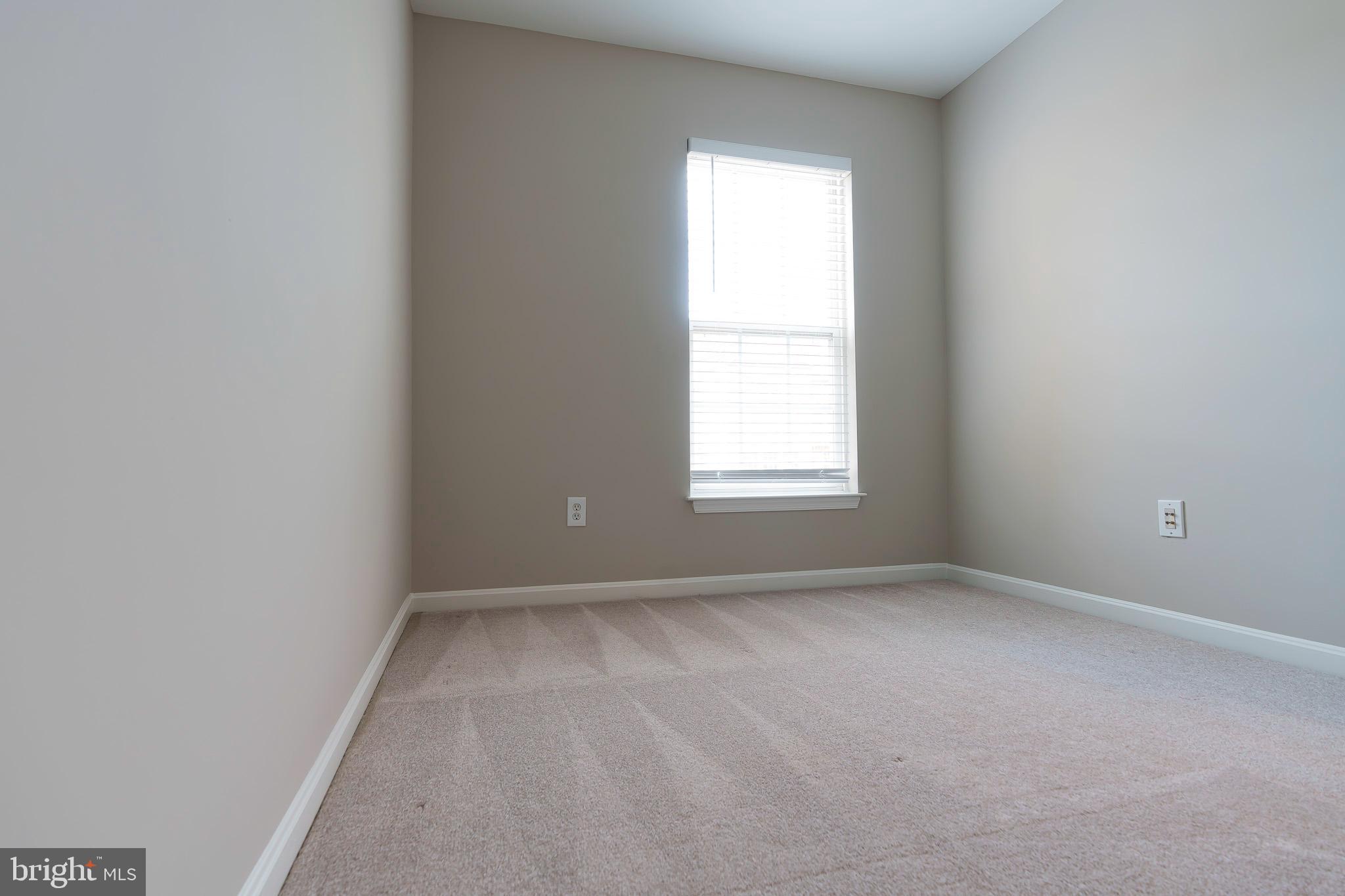 BROADLANDS SOUTH - Residential