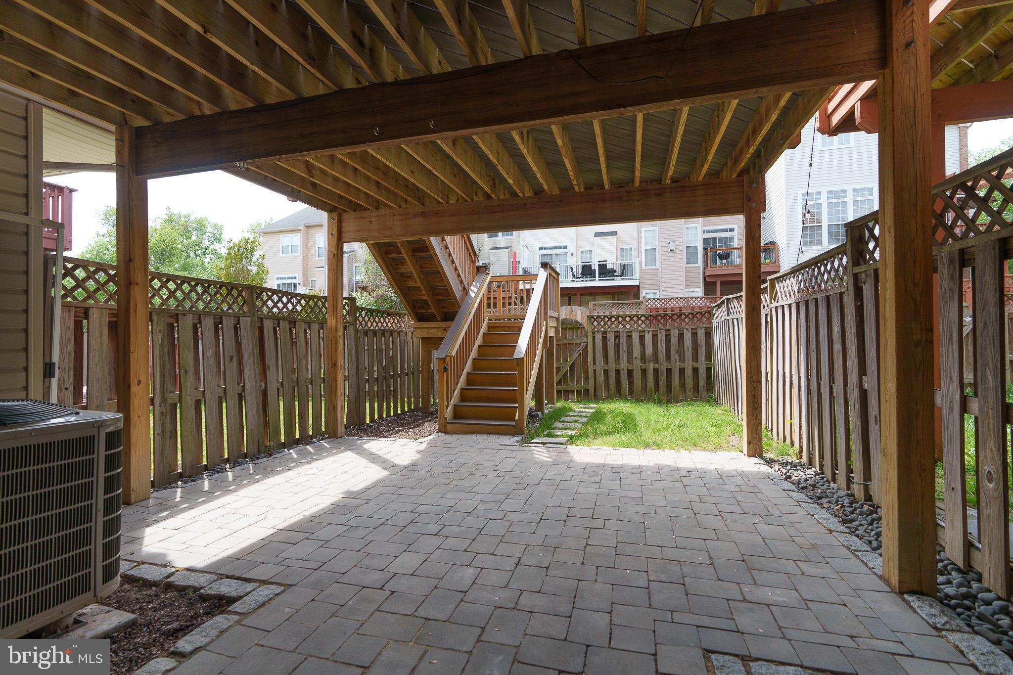 BROADLANDS SOUTH - Residential