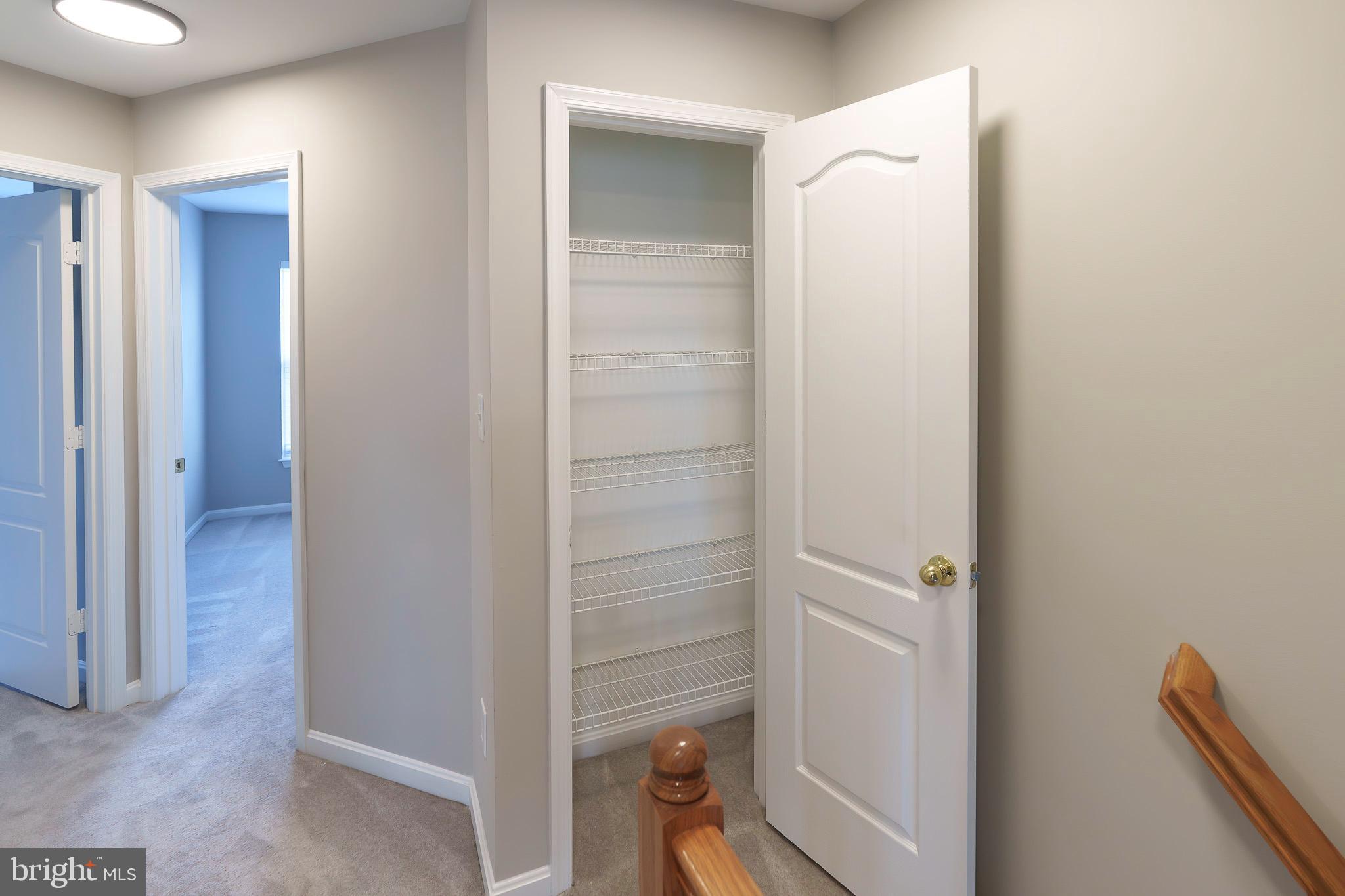 BROADLANDS SOUTH - Residential