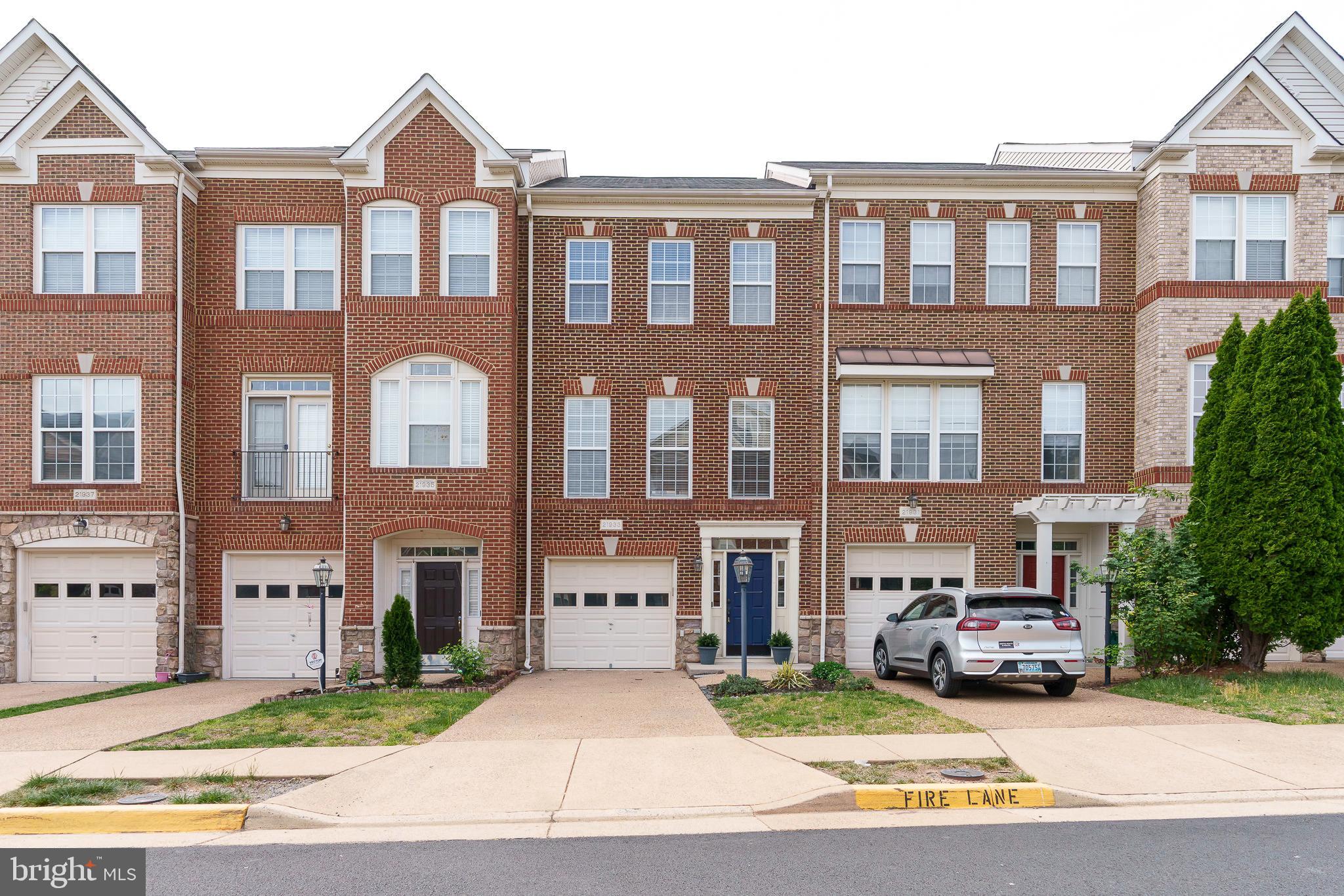 BROADLANDS SOUTH - Residential