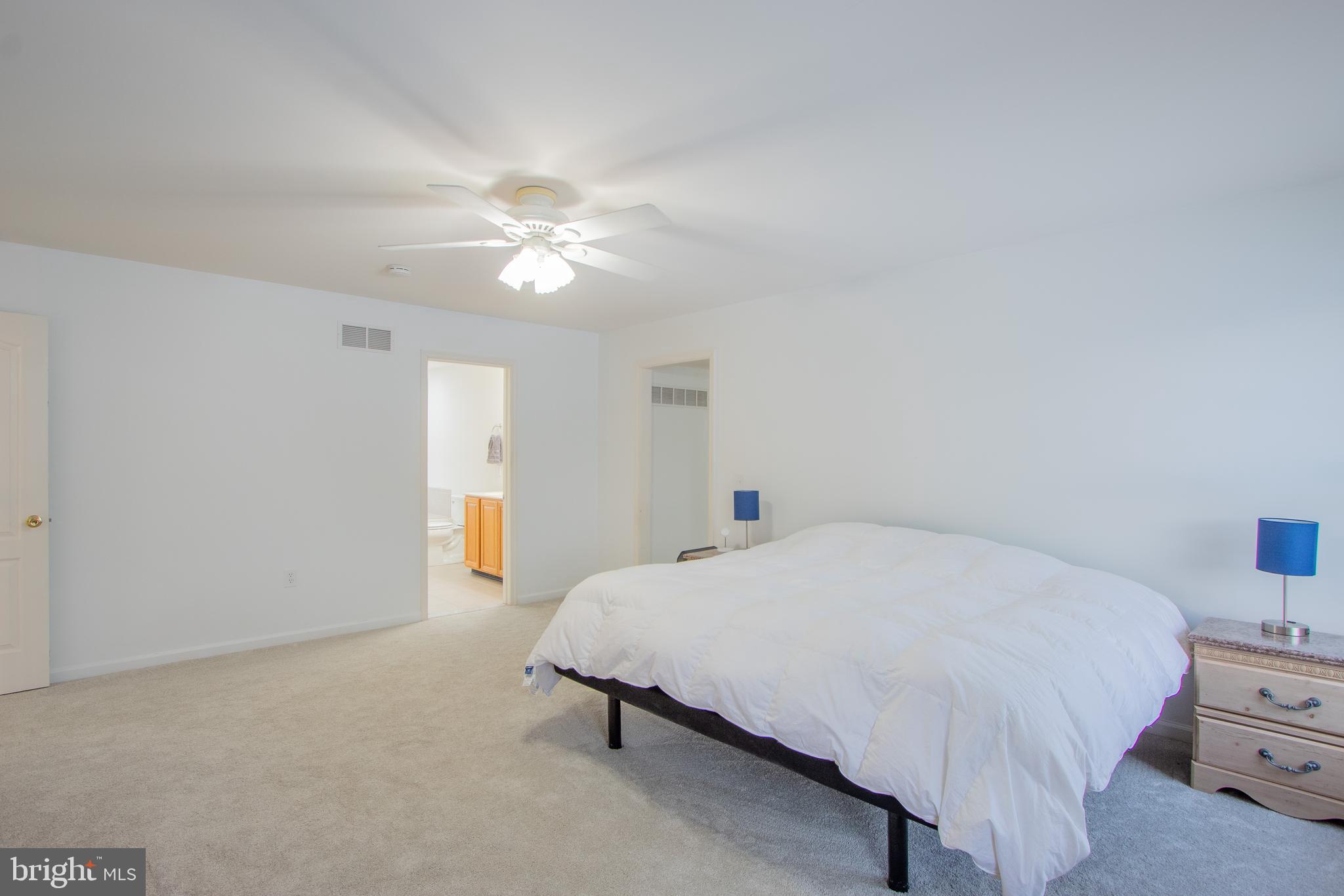 WESTSIDE HUNT - Residential