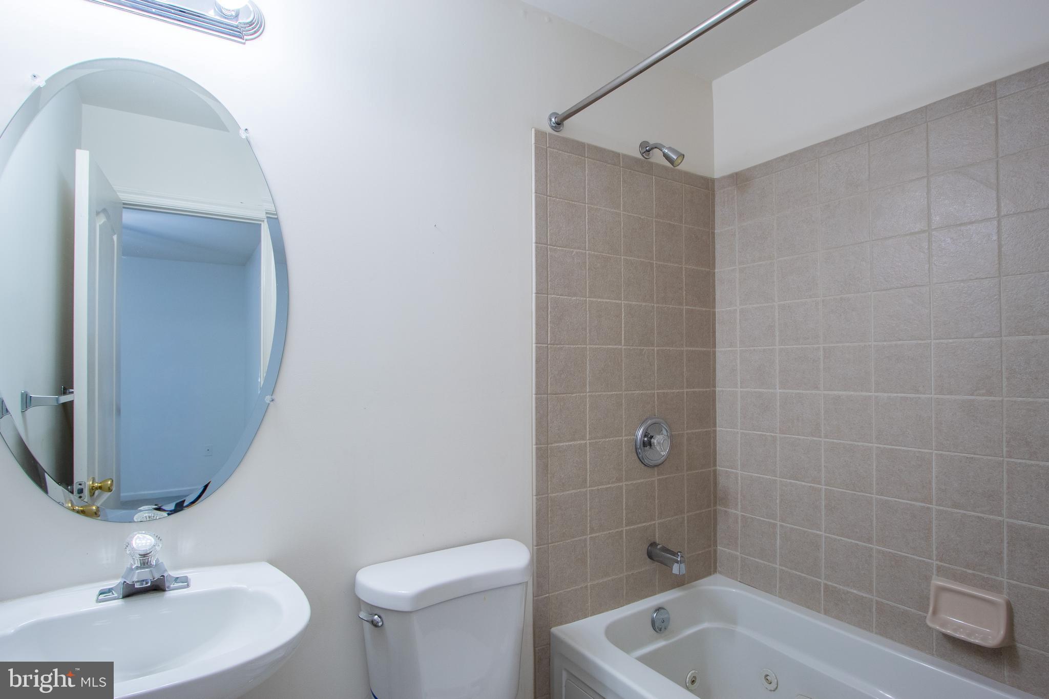 WESTSIDE HUNT - Residential