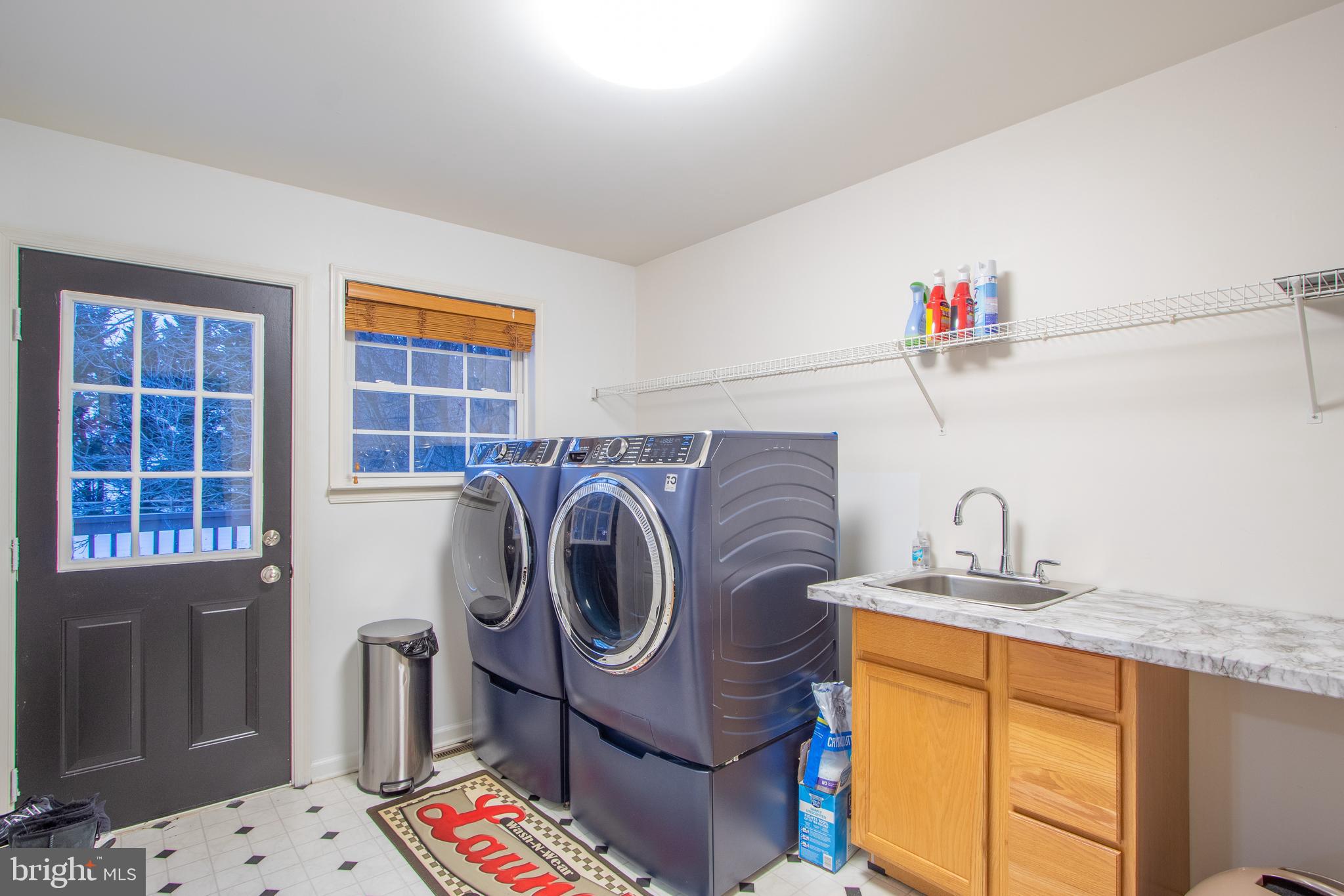 WESTSIDE HUNT - Residential