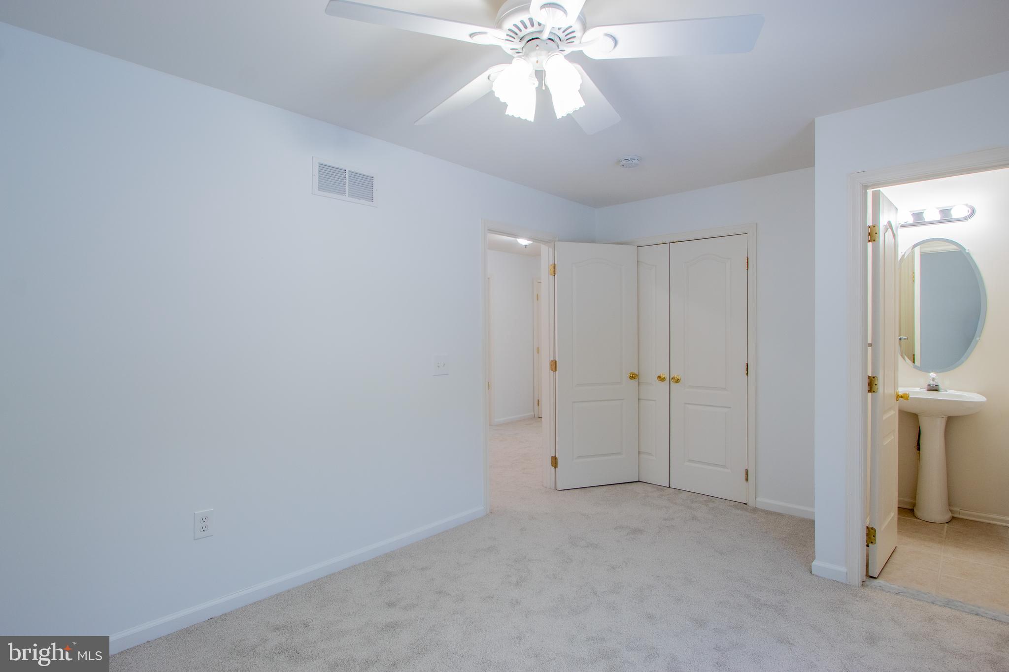 WESTSIDE HUNT - Residential