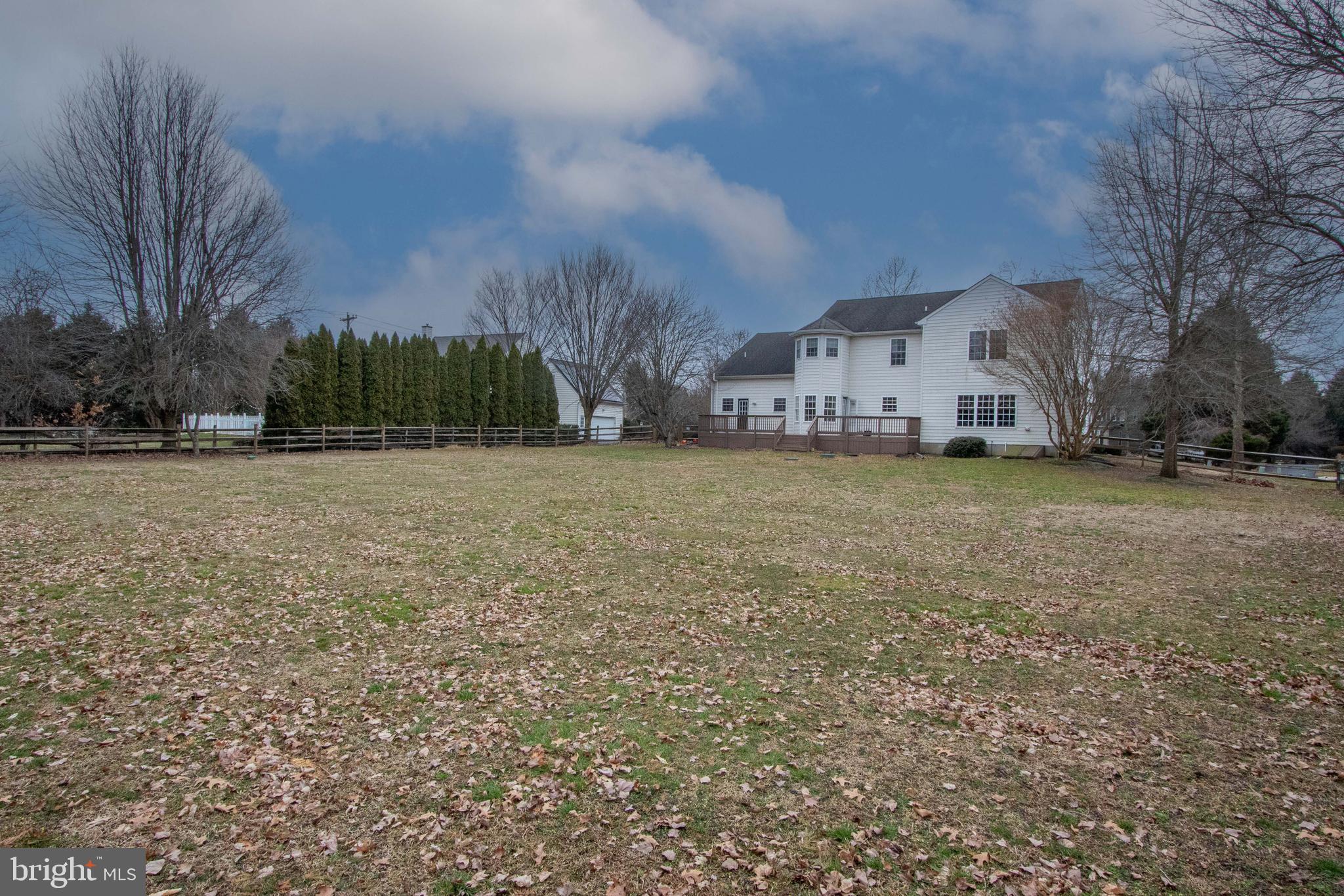 WESTSIDE HUNT - Residential