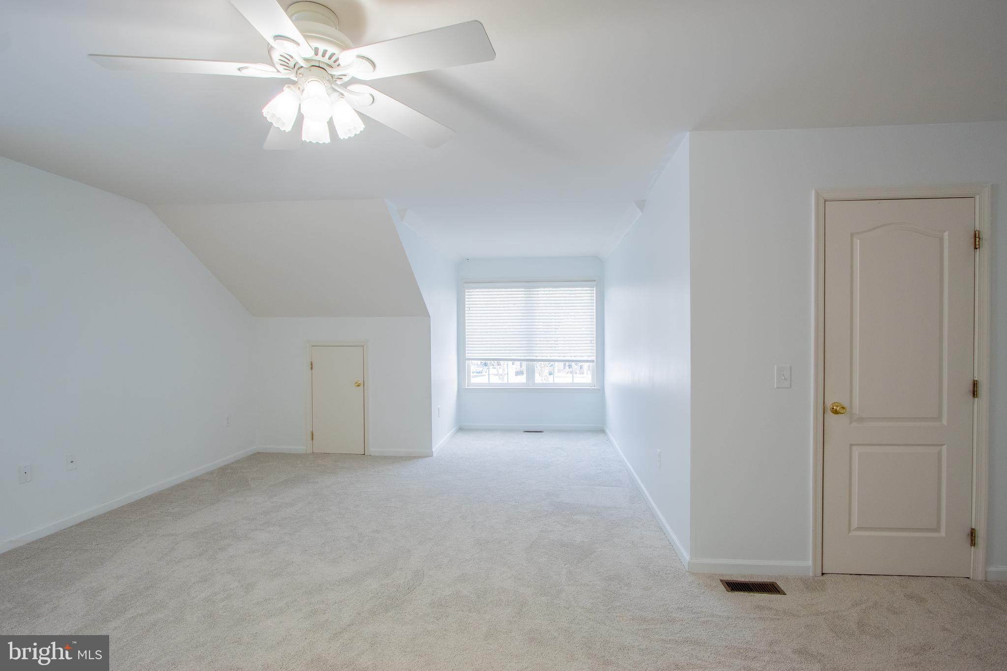 WESTSIDE HUNT - Residential