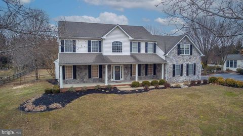 Photo of 103 Westside Lane, MIDDLETOWN, DE 19709 (MLS # DENC2096684)