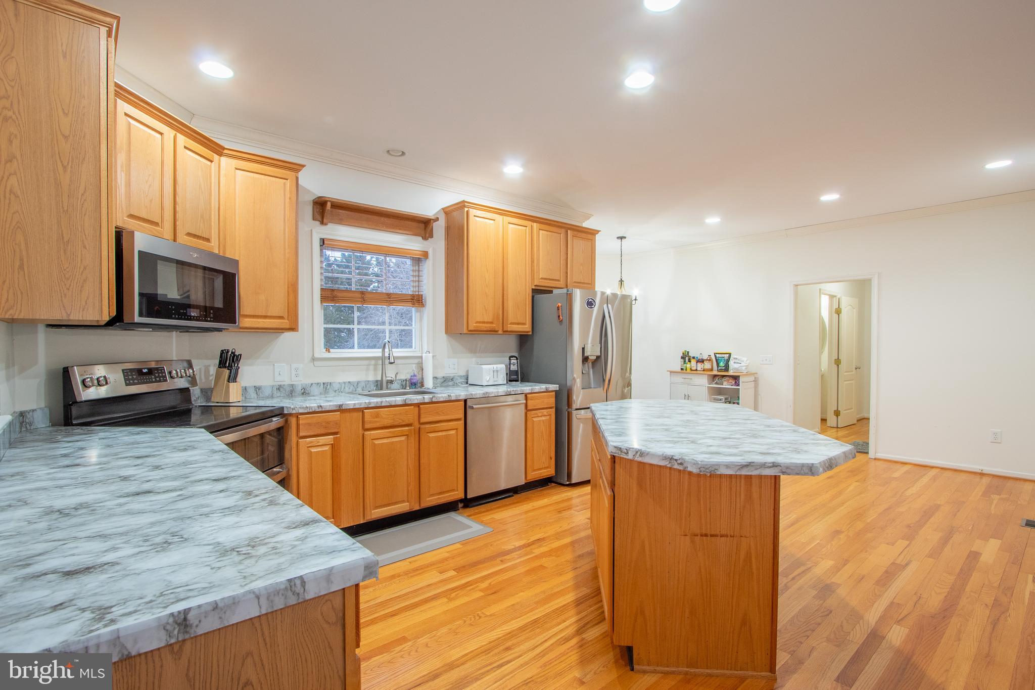 WESTSIDE HUNT - Residential