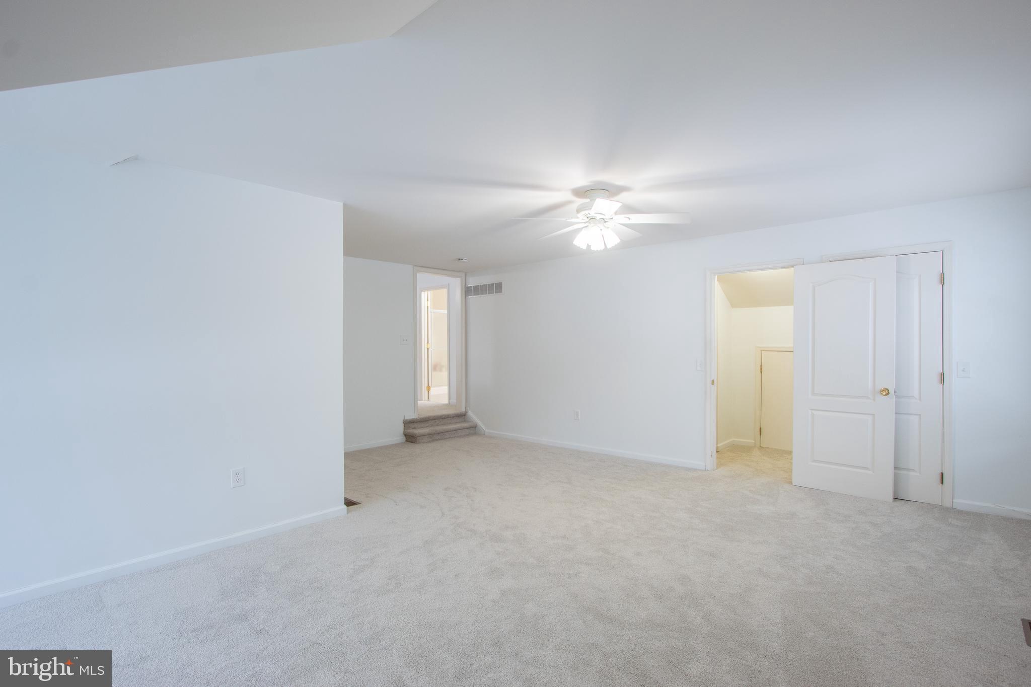 WESTSIDE HUNT - Residential