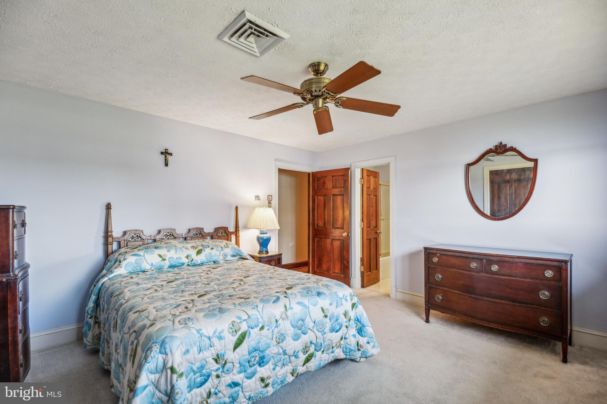 BUTTERFIELDS - Residential