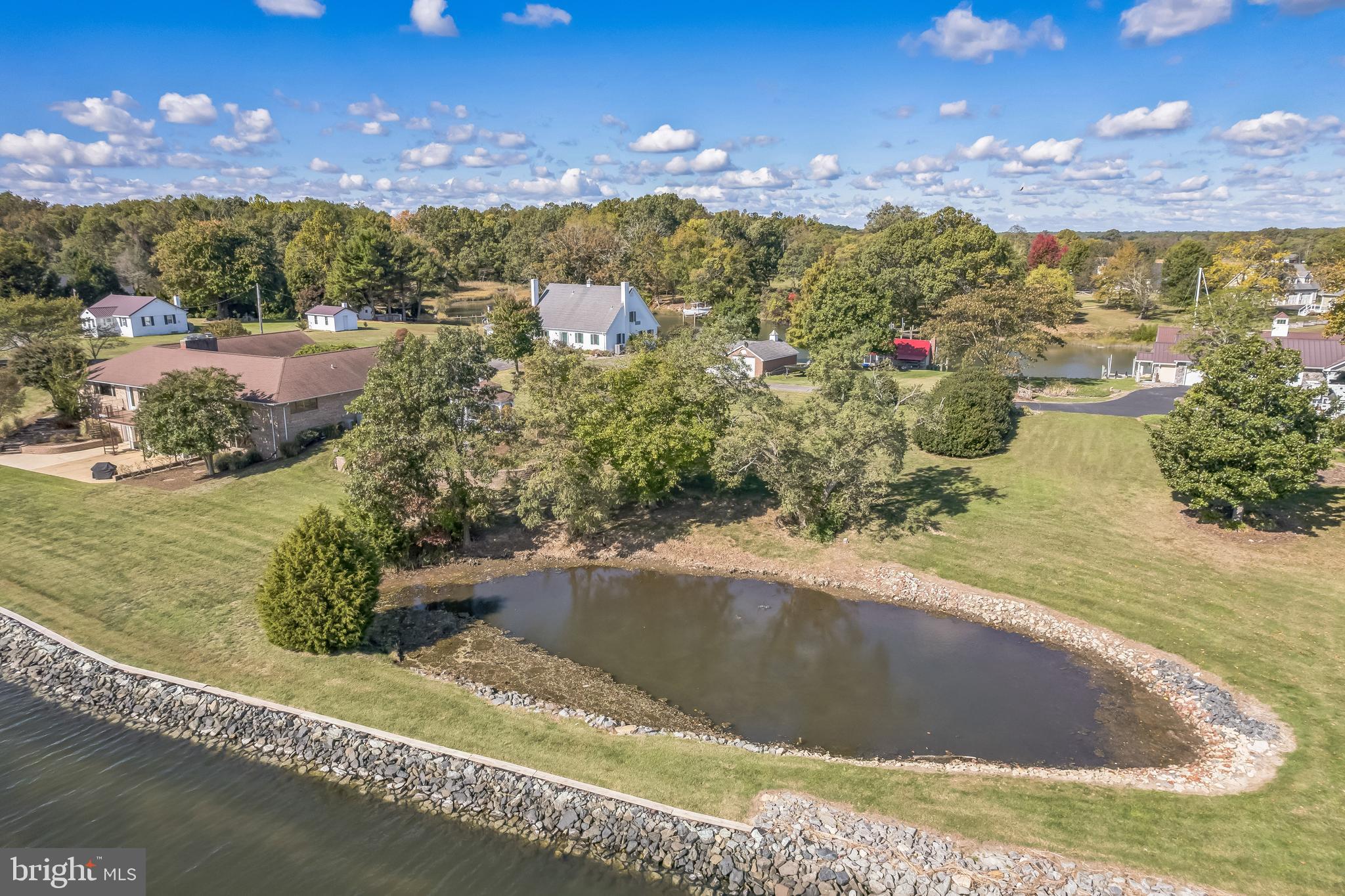 BUTTERFIELDS - Residential