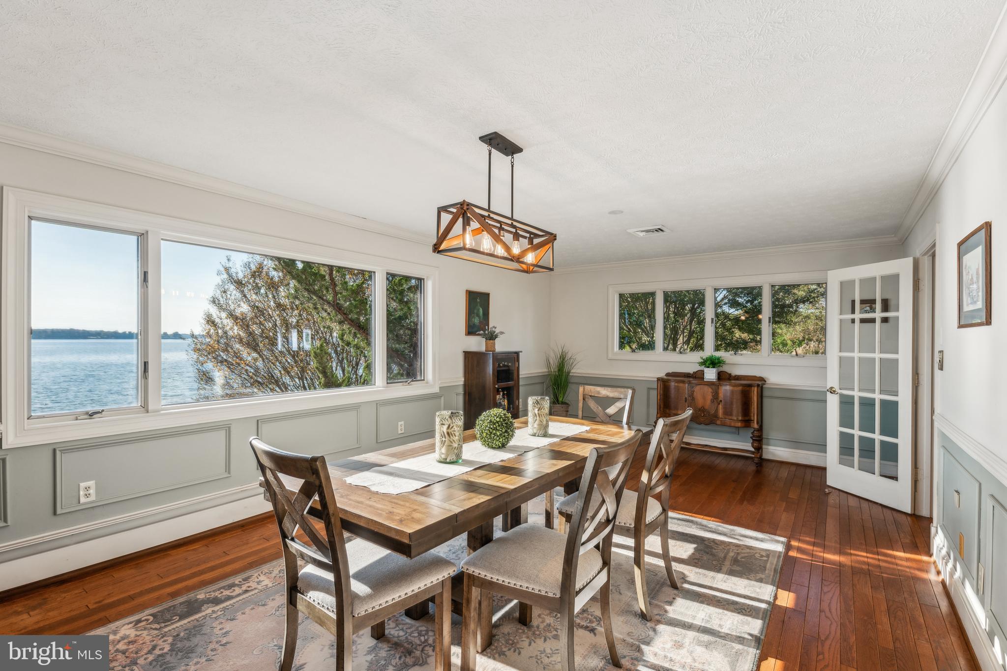 BUTTERFIELDS - Residential