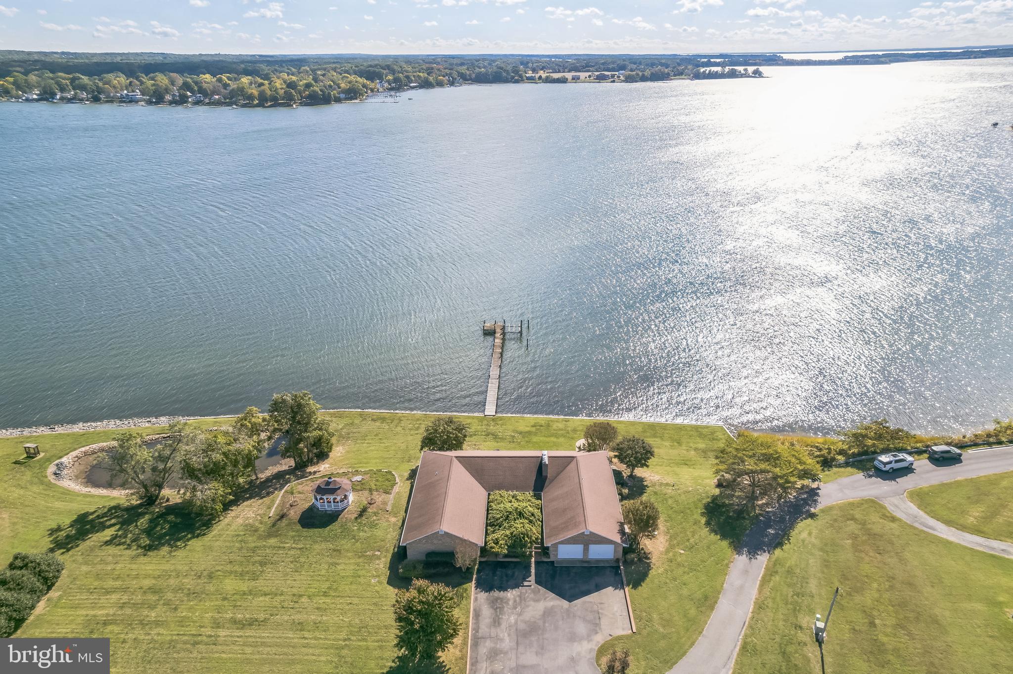 BUTTERFIELDS - Residential