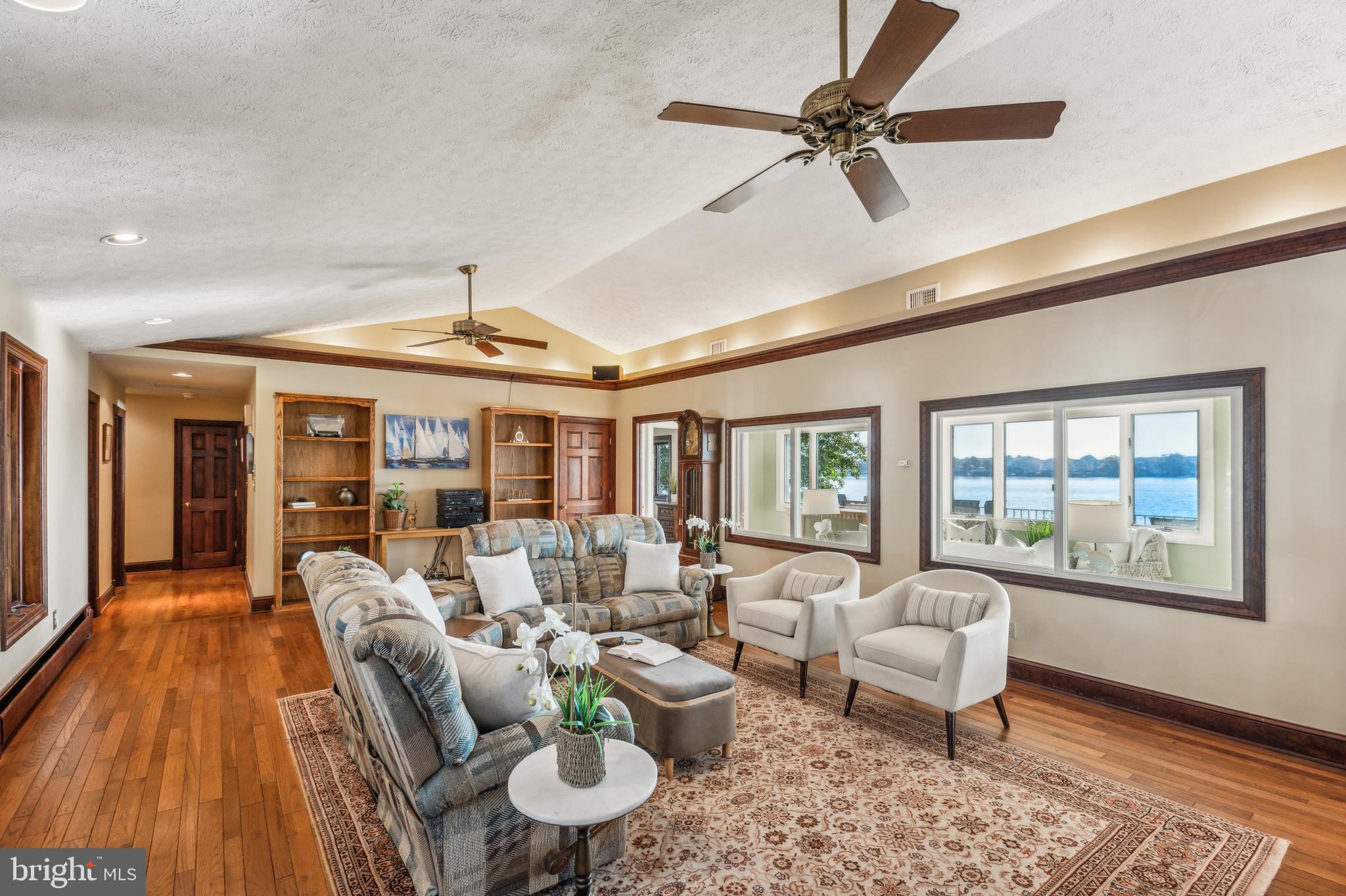 BUTTERFIELDS - Residential