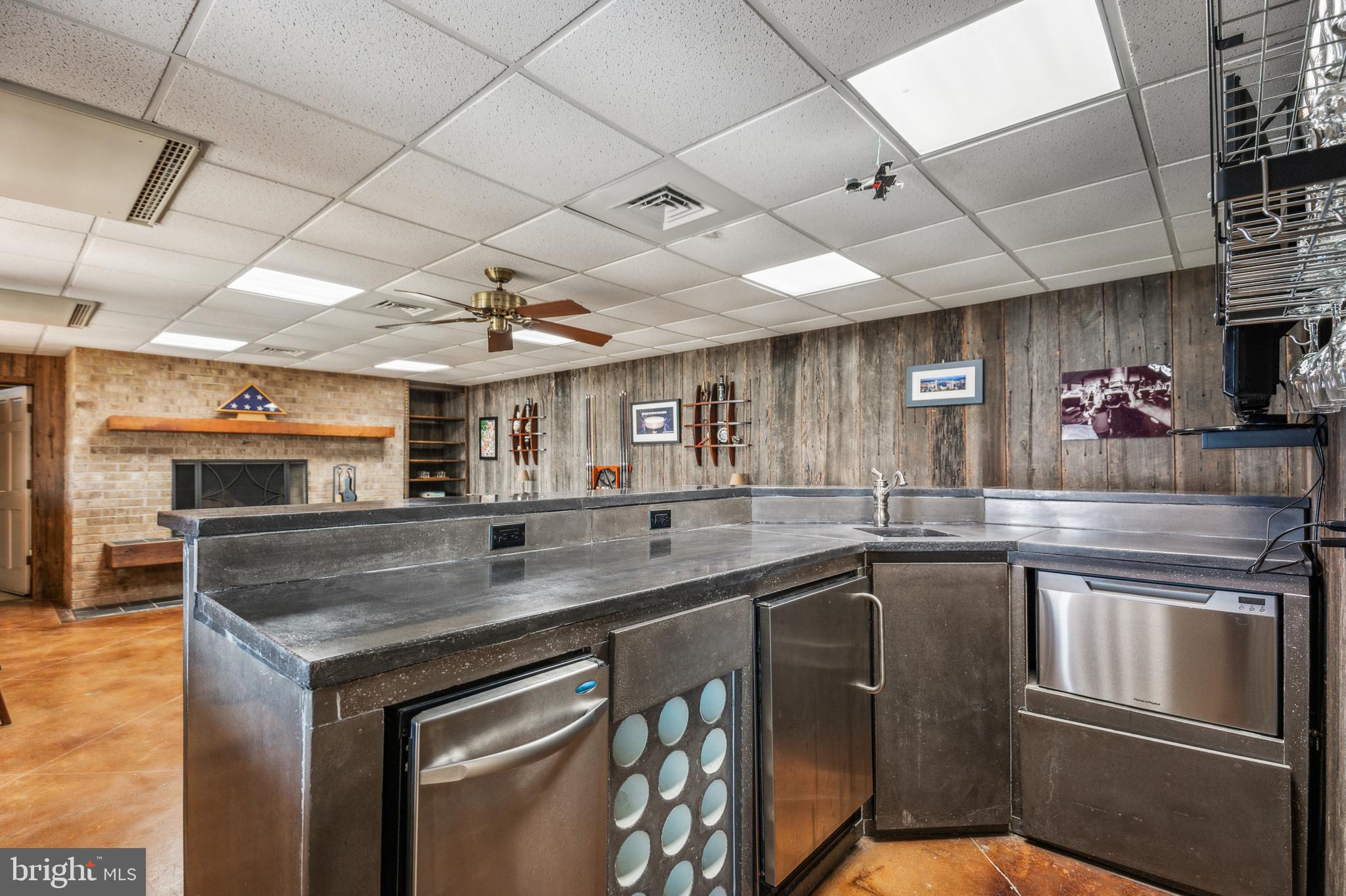 BUTTERFIELDS - Residential