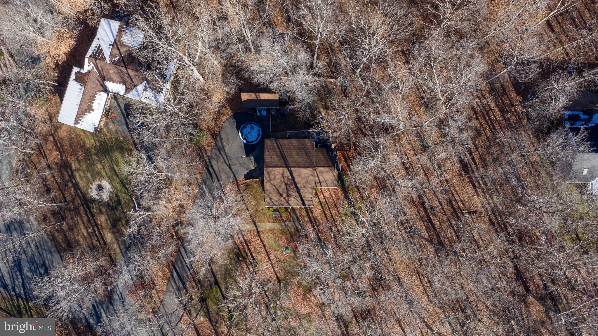 LAKE MONTICELLO - Residential